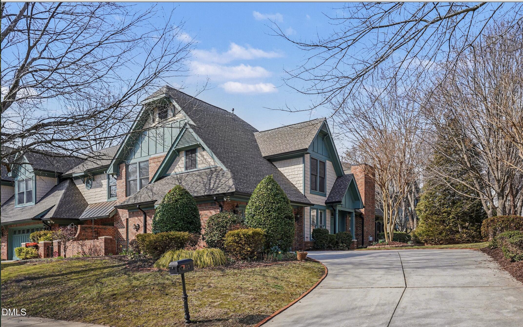 8119 Lloyd Allyns Way