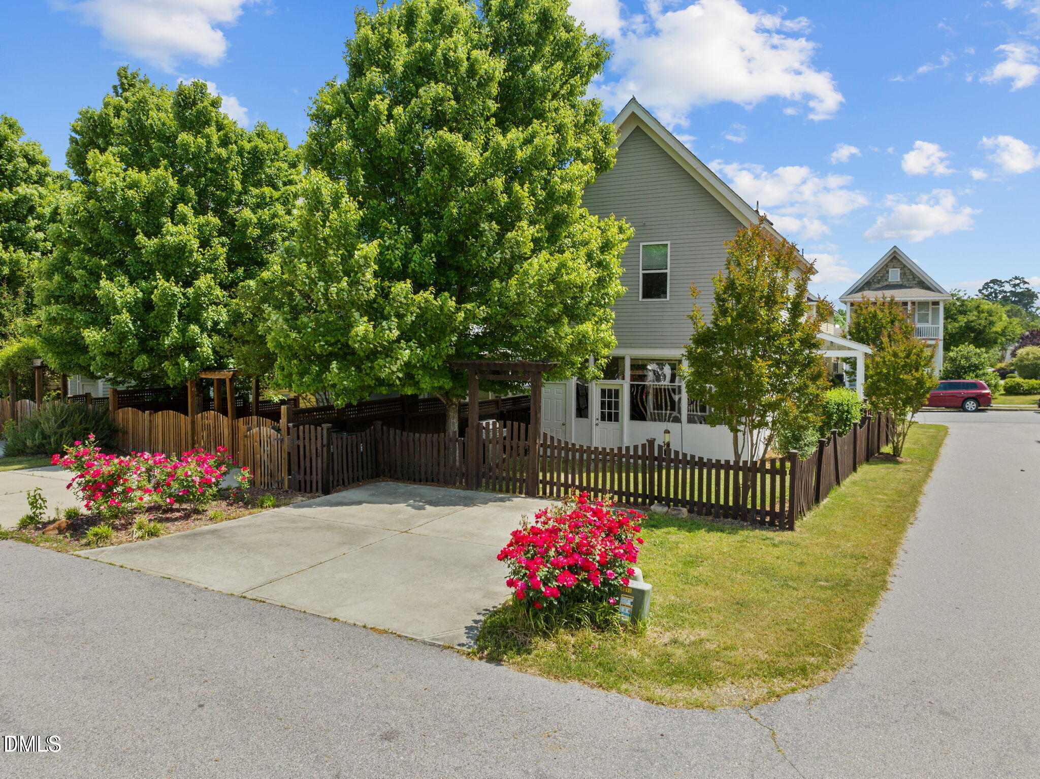 41 N Serenity Hill Circle