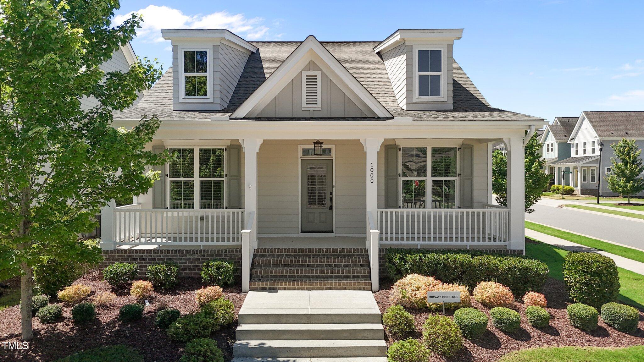 1000 Groveview Wynd