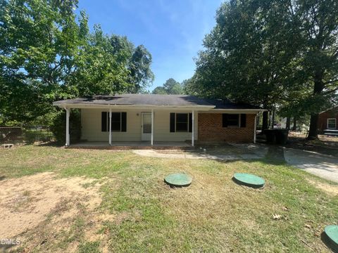 Photo of 3206 Dearborn Drive, Durham, NC 27704 (MLS # 10180311)