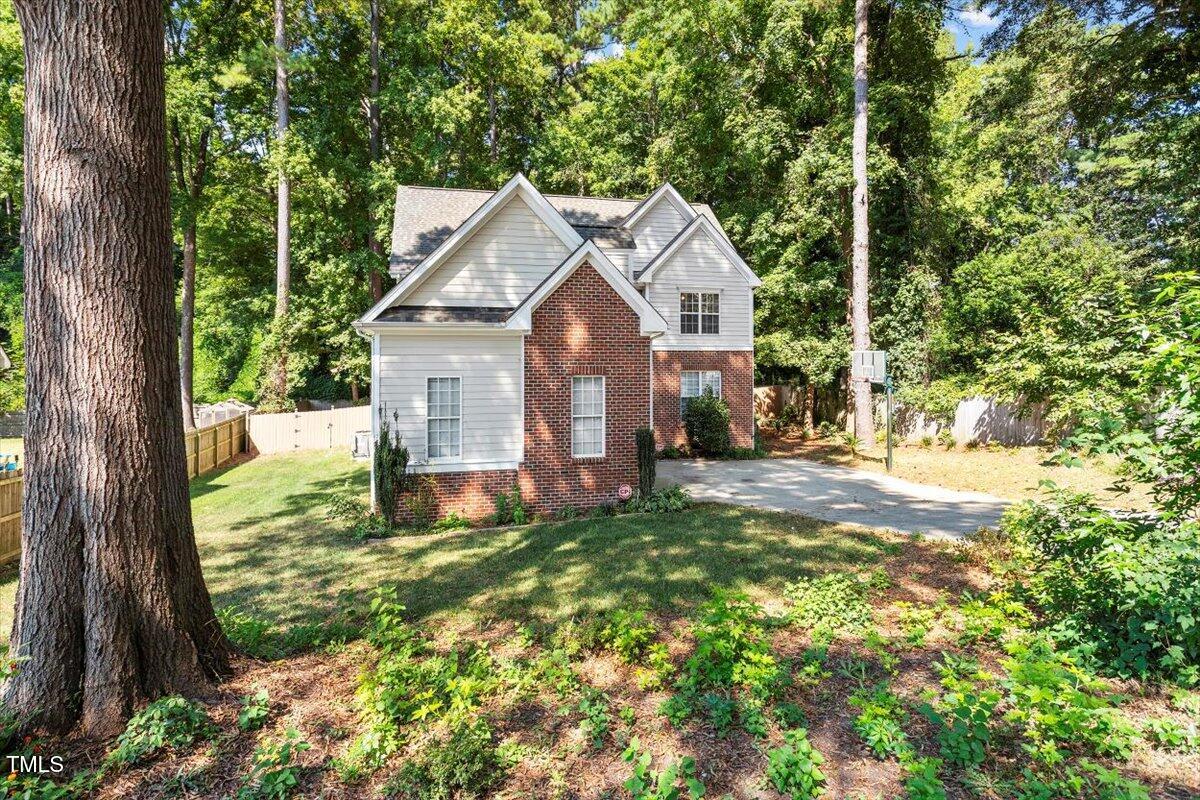 500 Sherrybrook Drive