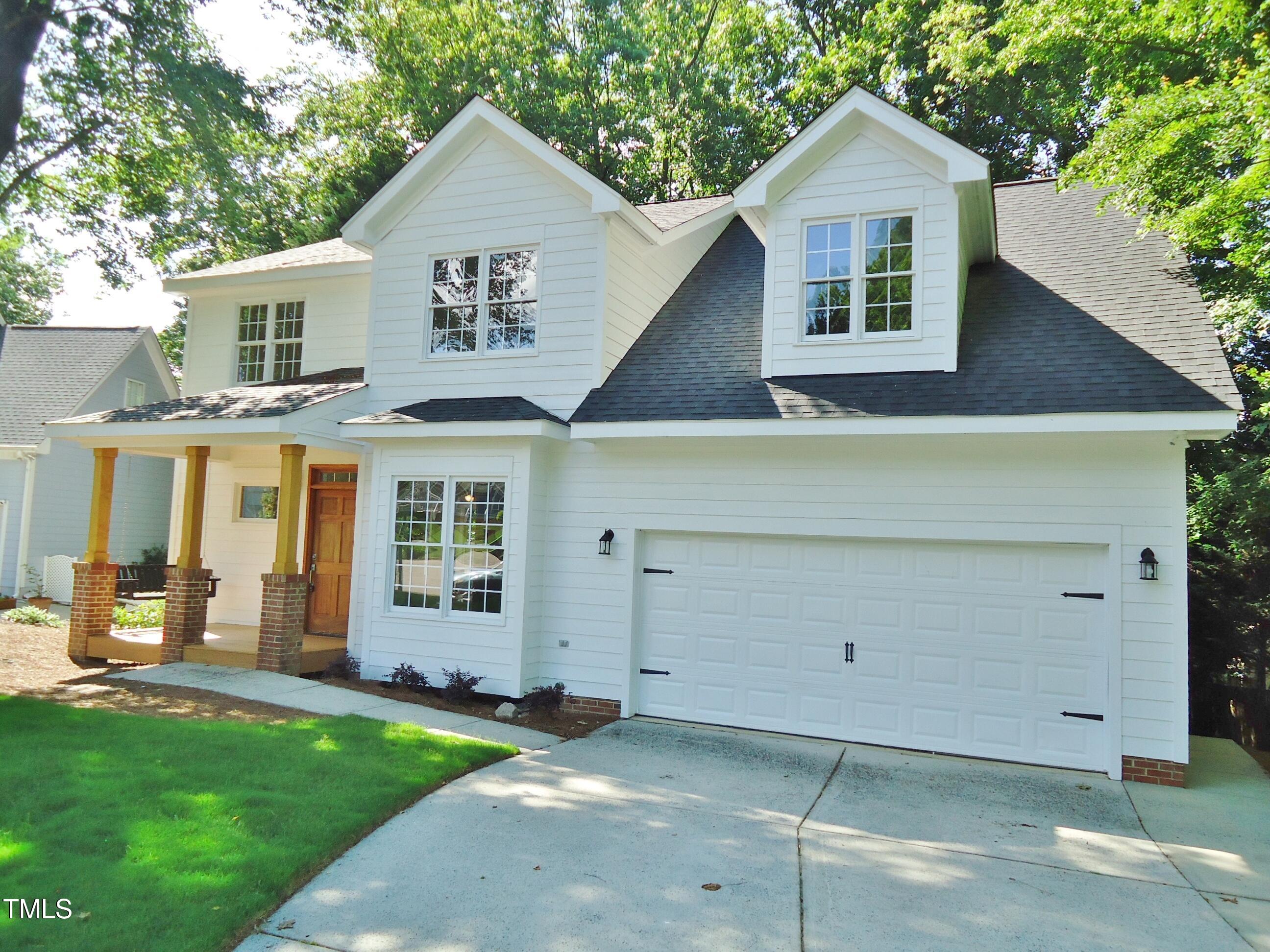 1104 Barrow Nook Court