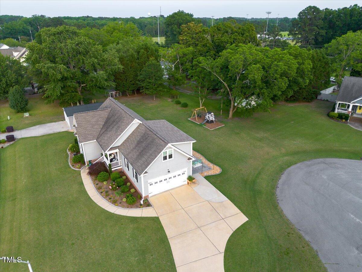817 Mossy Oak Drive