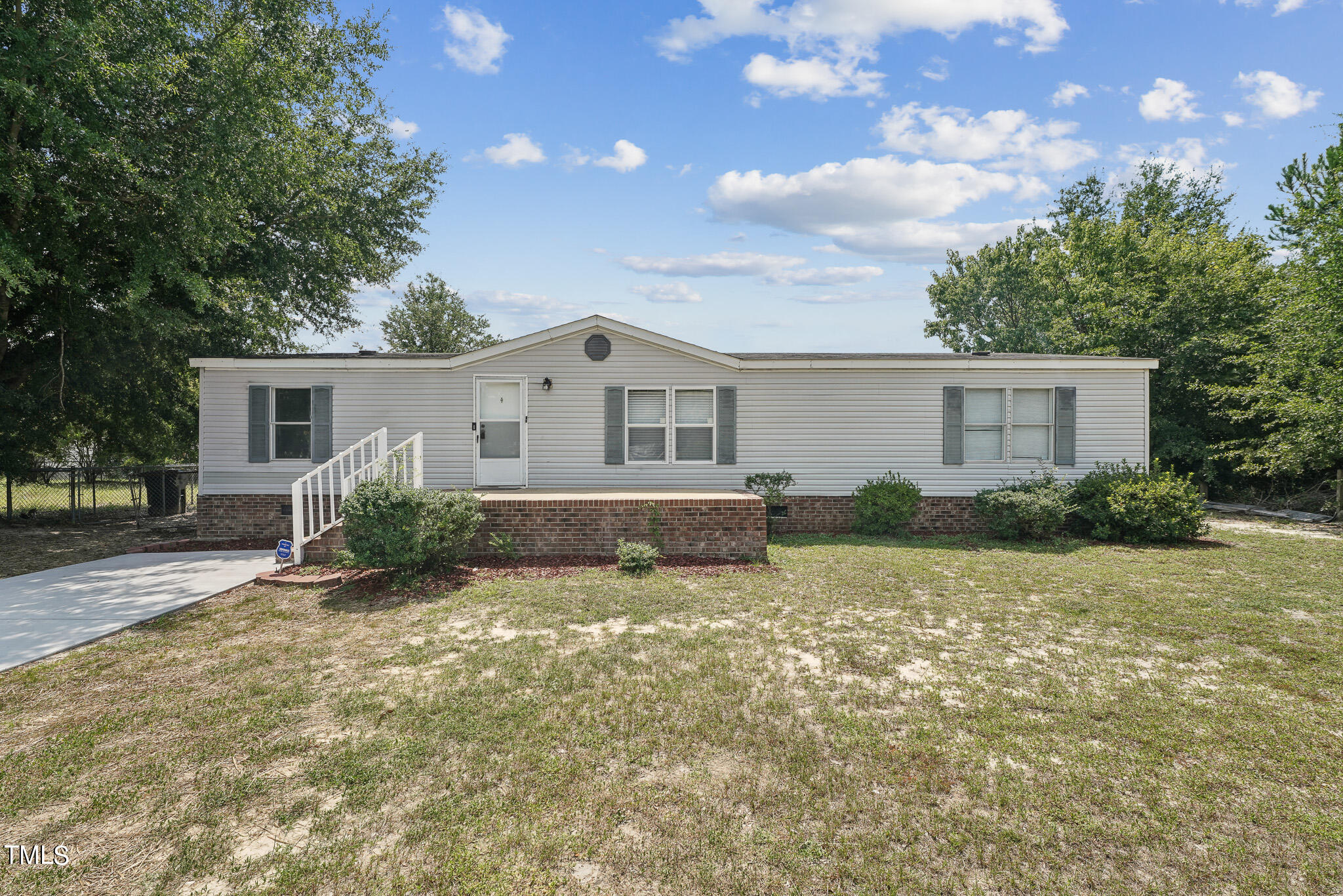 View Fayetteville, NC 28306 mobile home