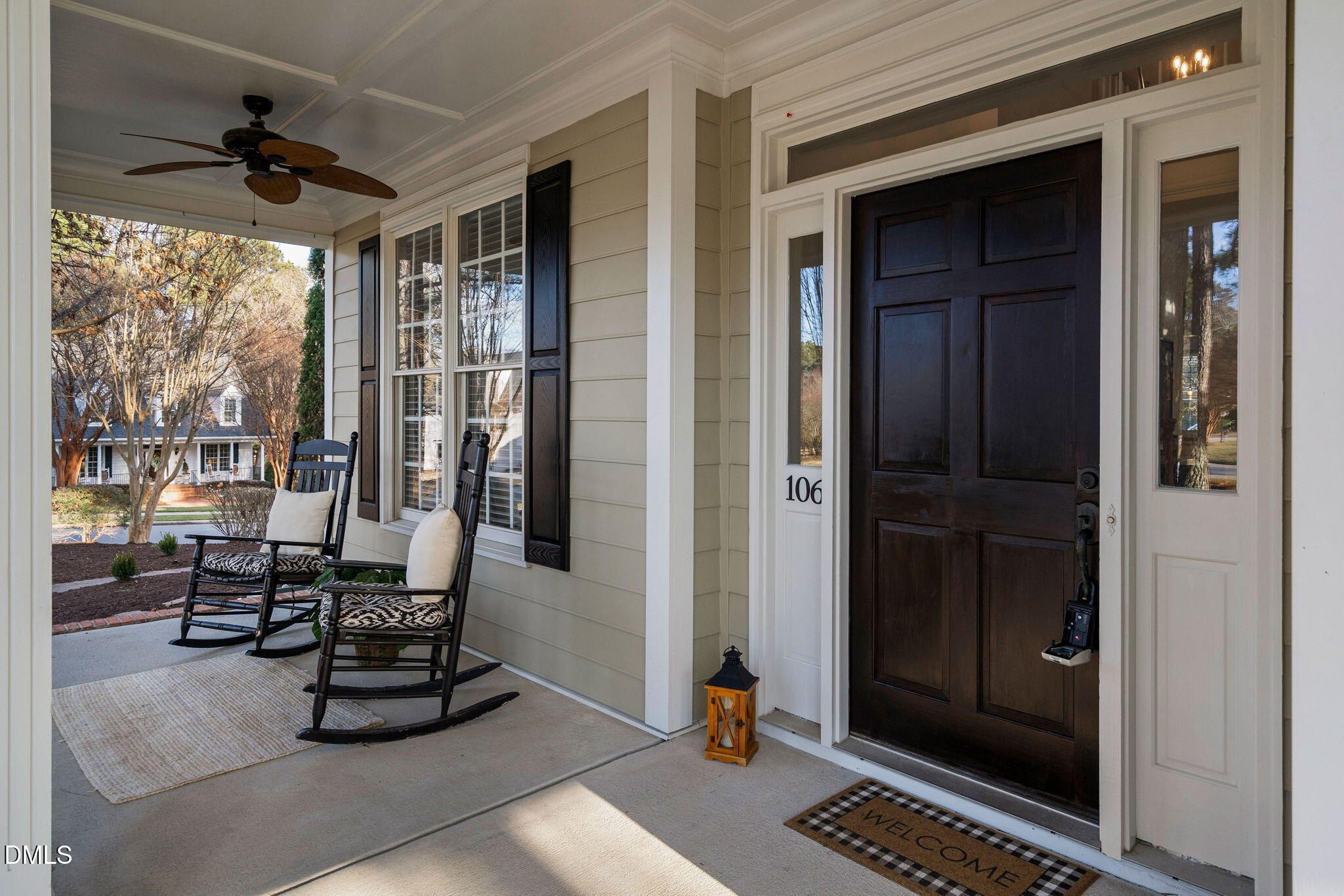 106 Circle On The Green Green