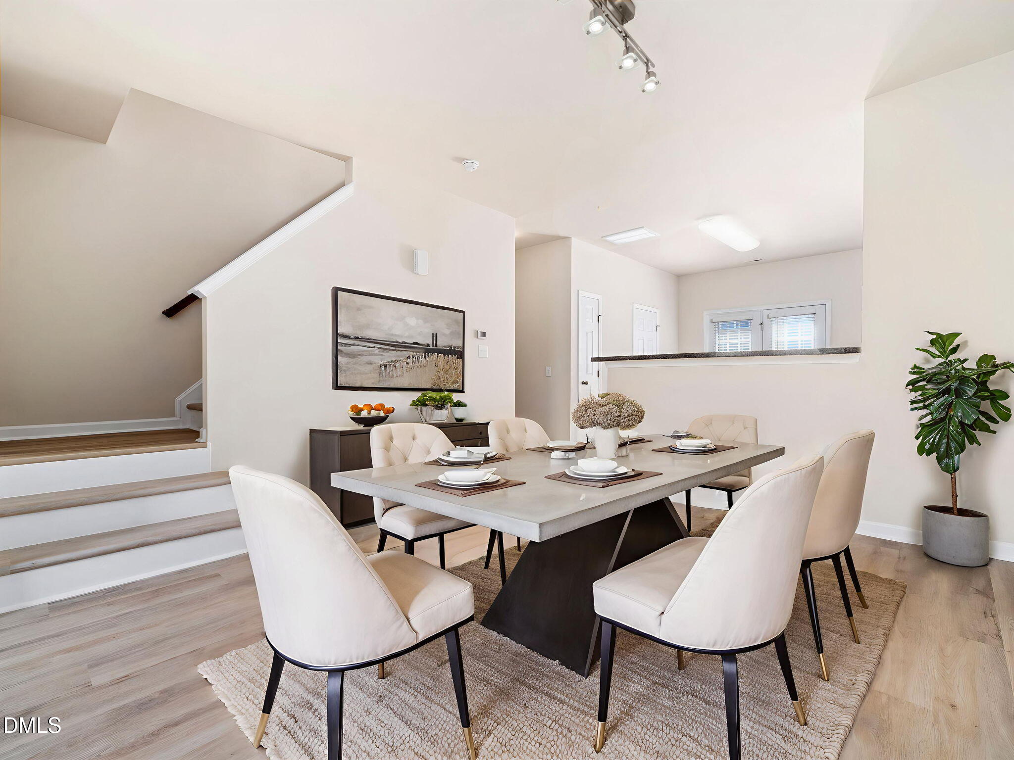 3825 Cary Glen Boulevard