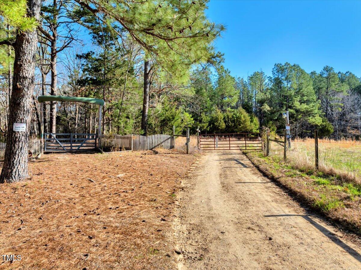 560 Little Rosewood Lane