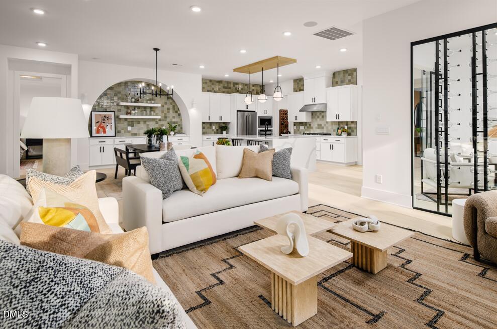 2136 Abbeyhill Drive 113