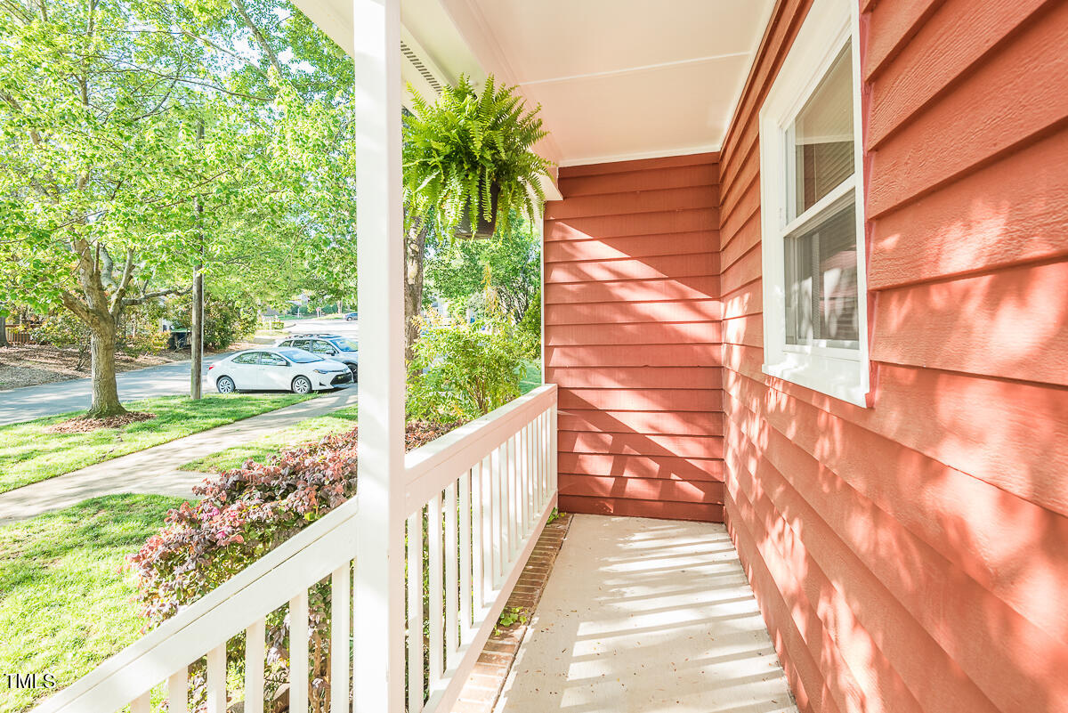 127 Long Shadow Place