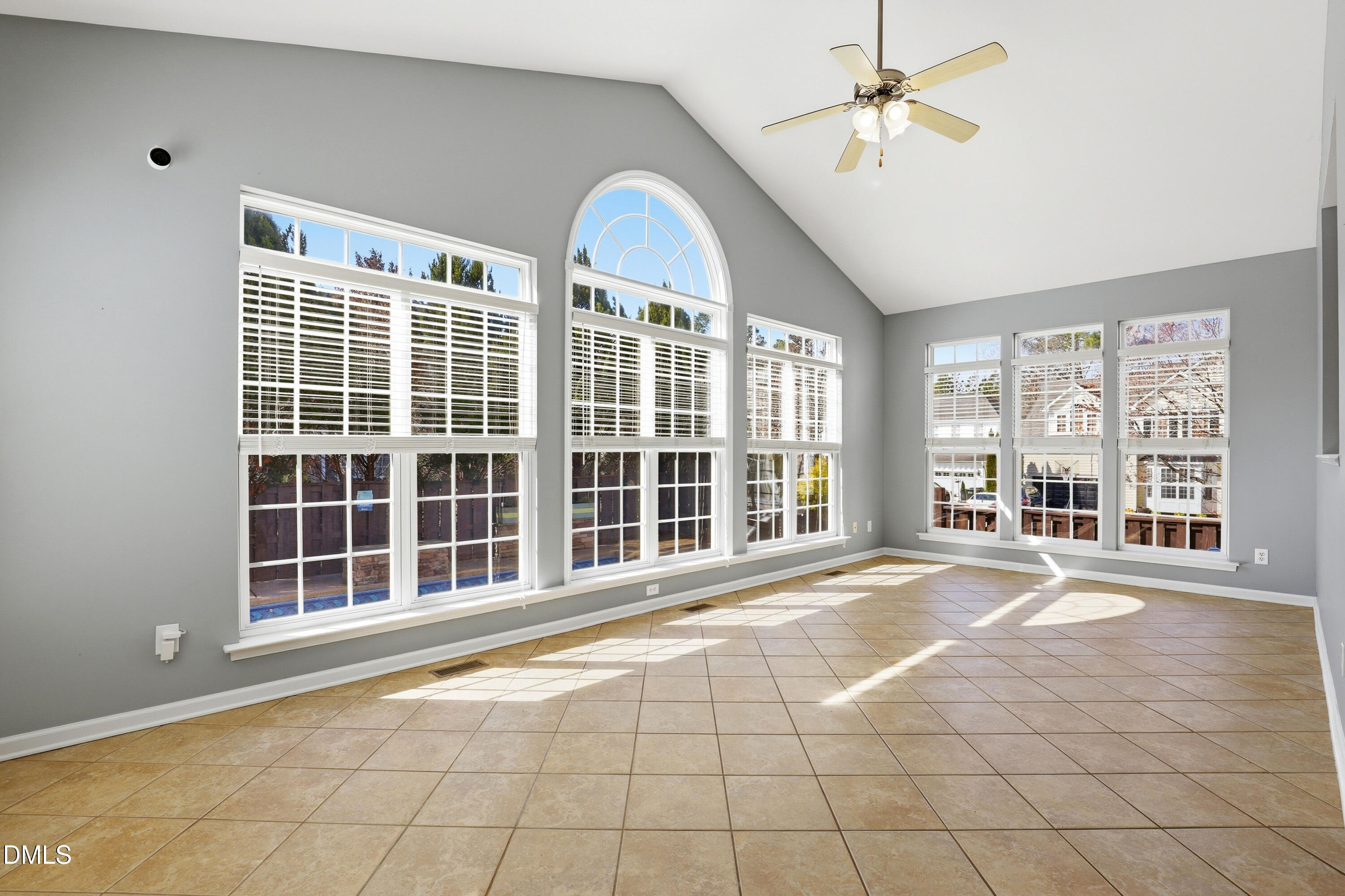 2202 Spacious Skies Street