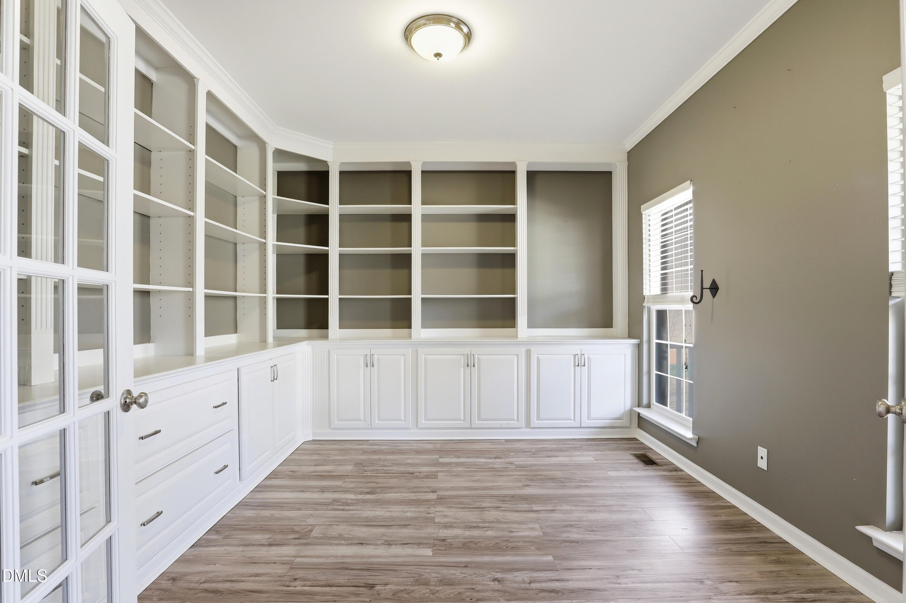 2202 Spacious Skies Street