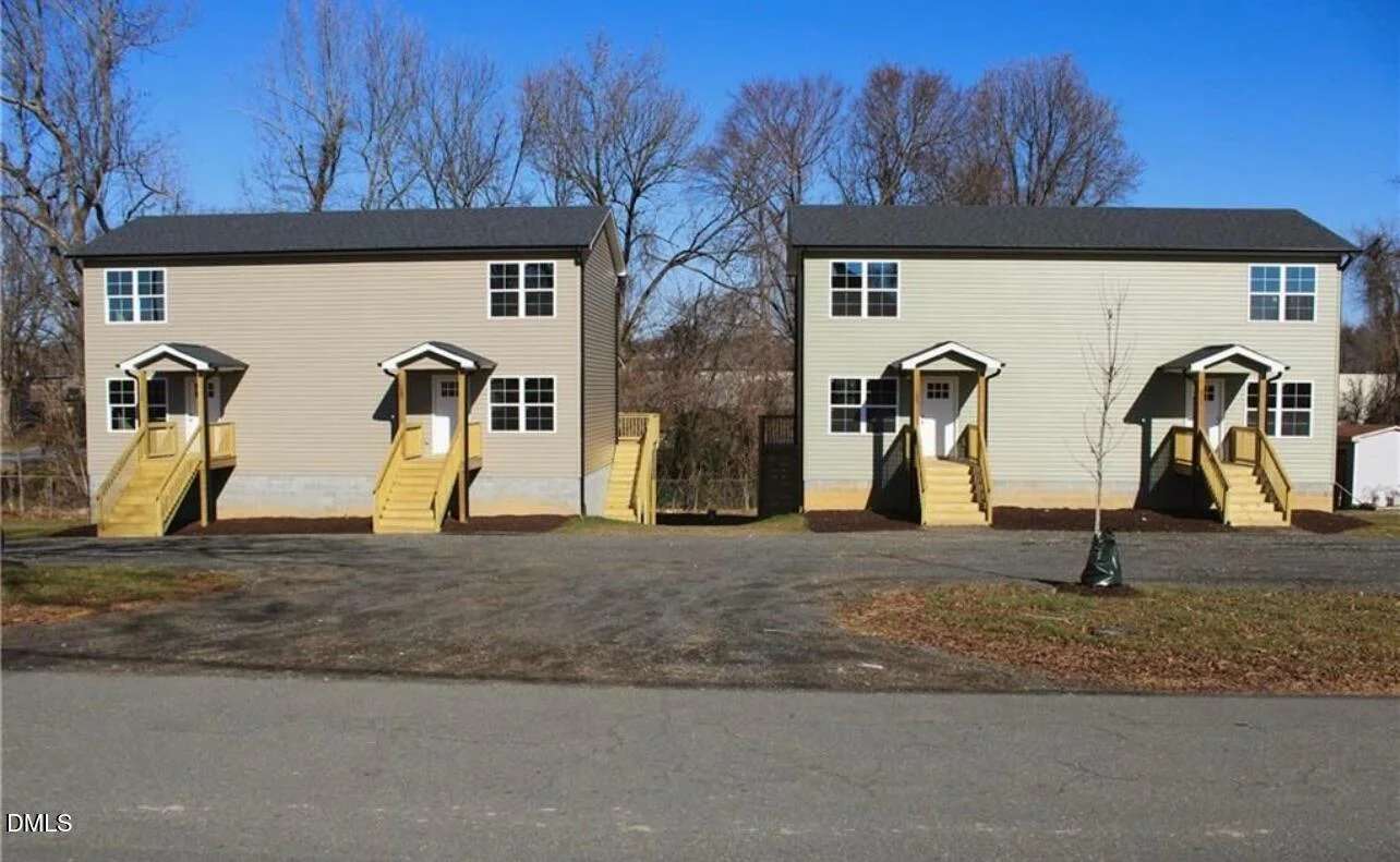 105 E Highfill Avenue Unit 105,107,109,111