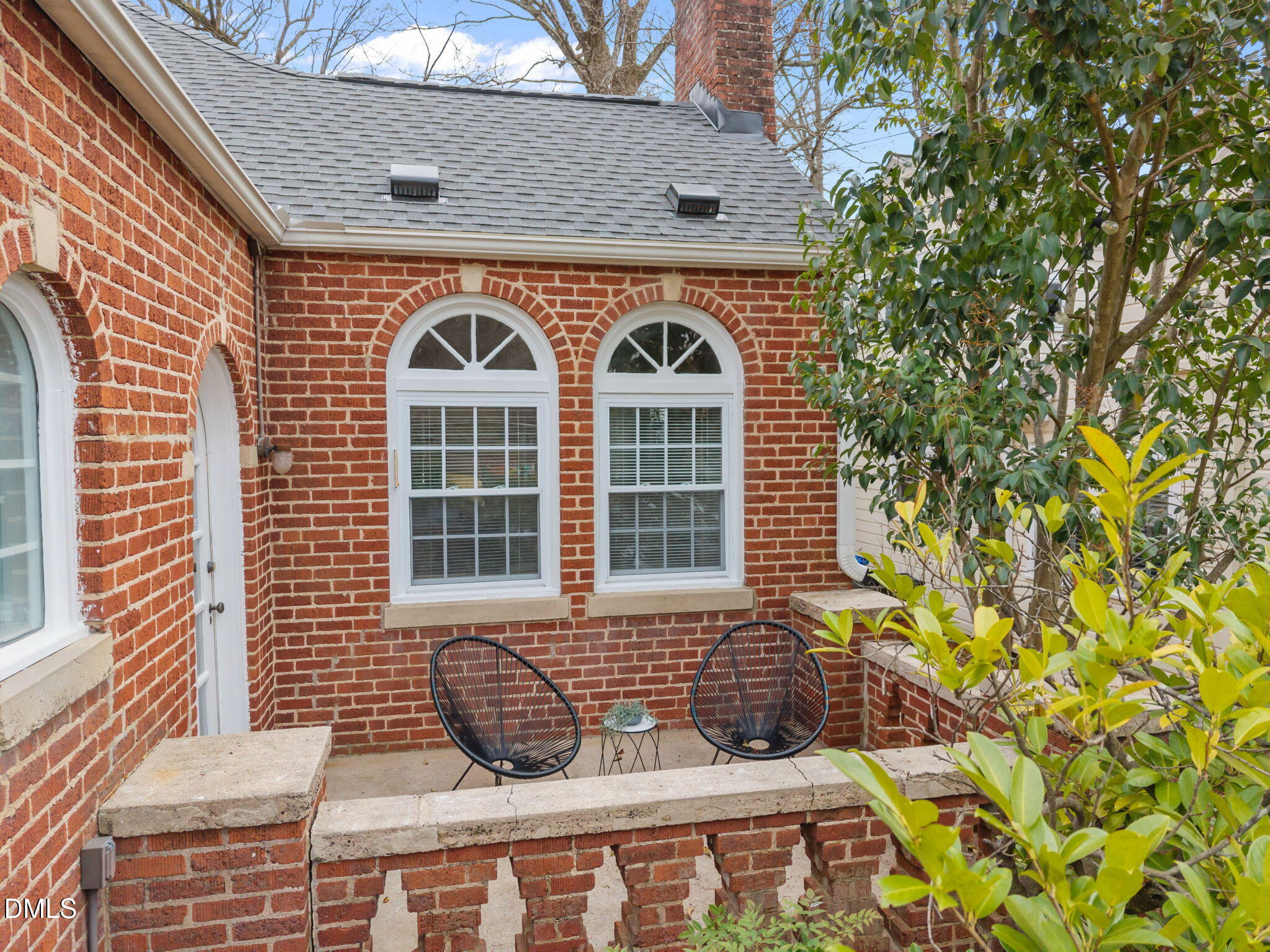 2303 Englewood Avenue