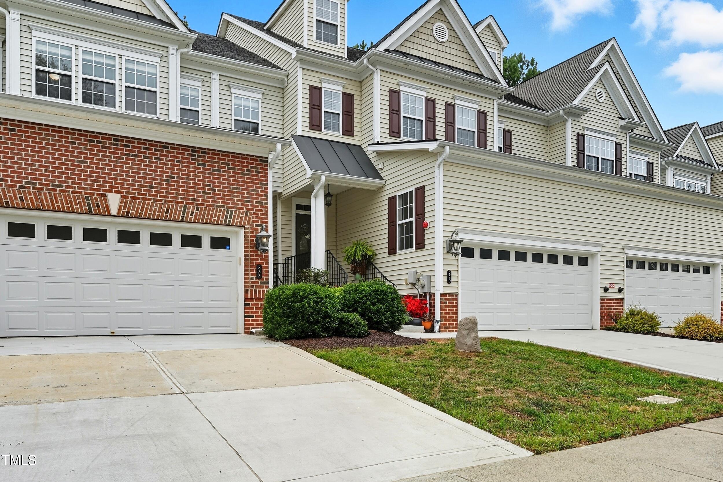 222 Towne Ridge Lane