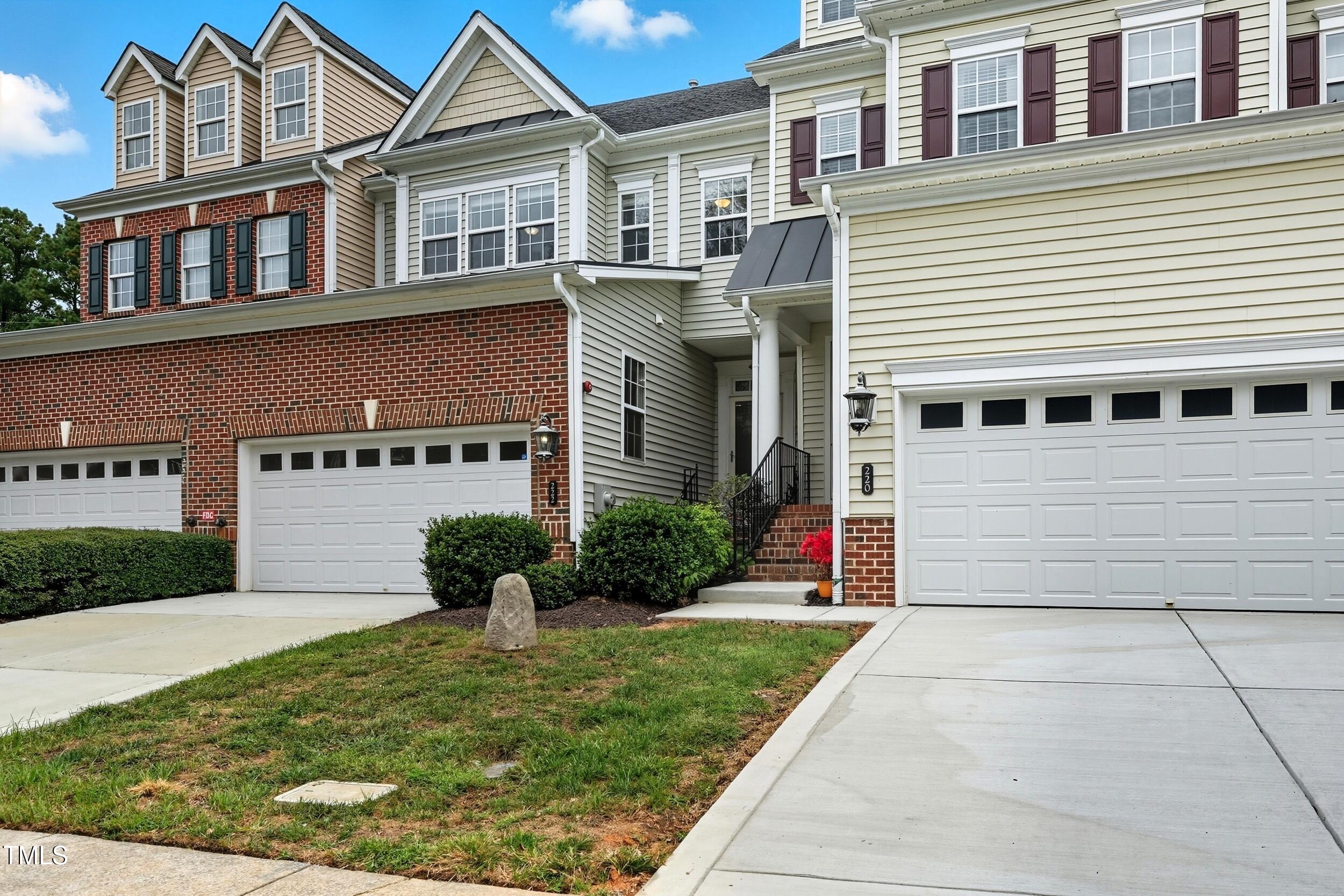 222 Towne Ridge Lane