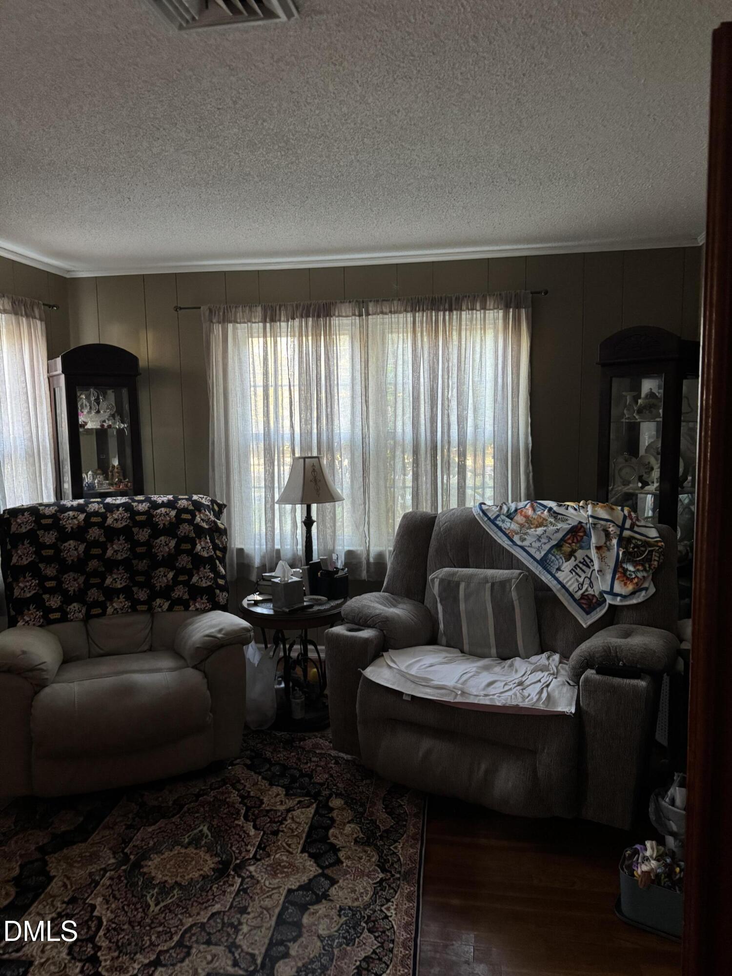 1411 Deep River Road