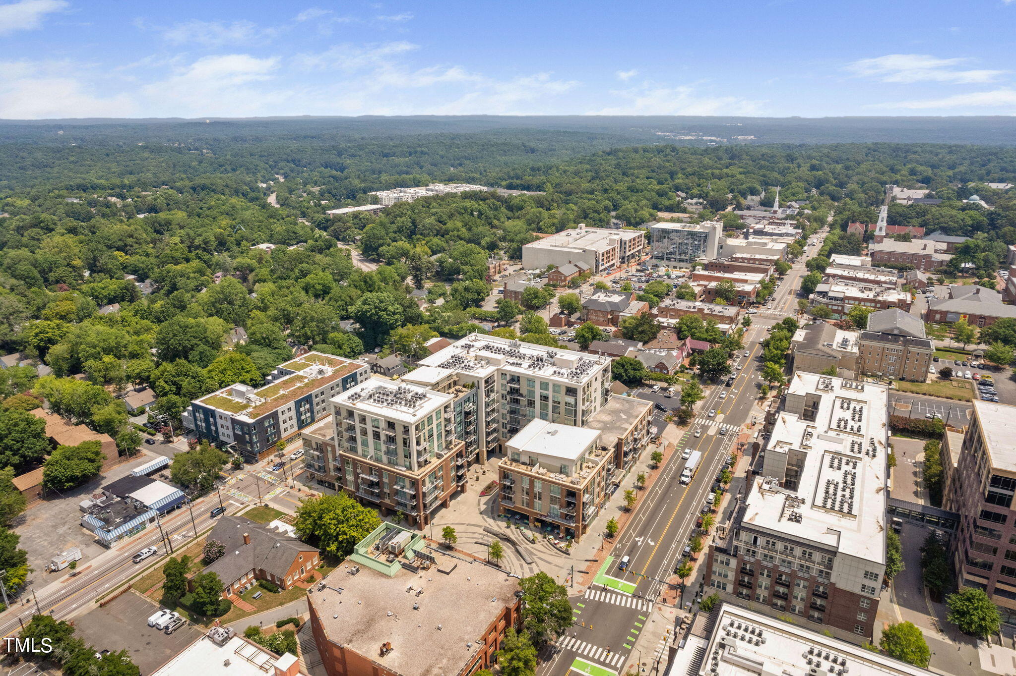 140 W Franklin Street Unit 611