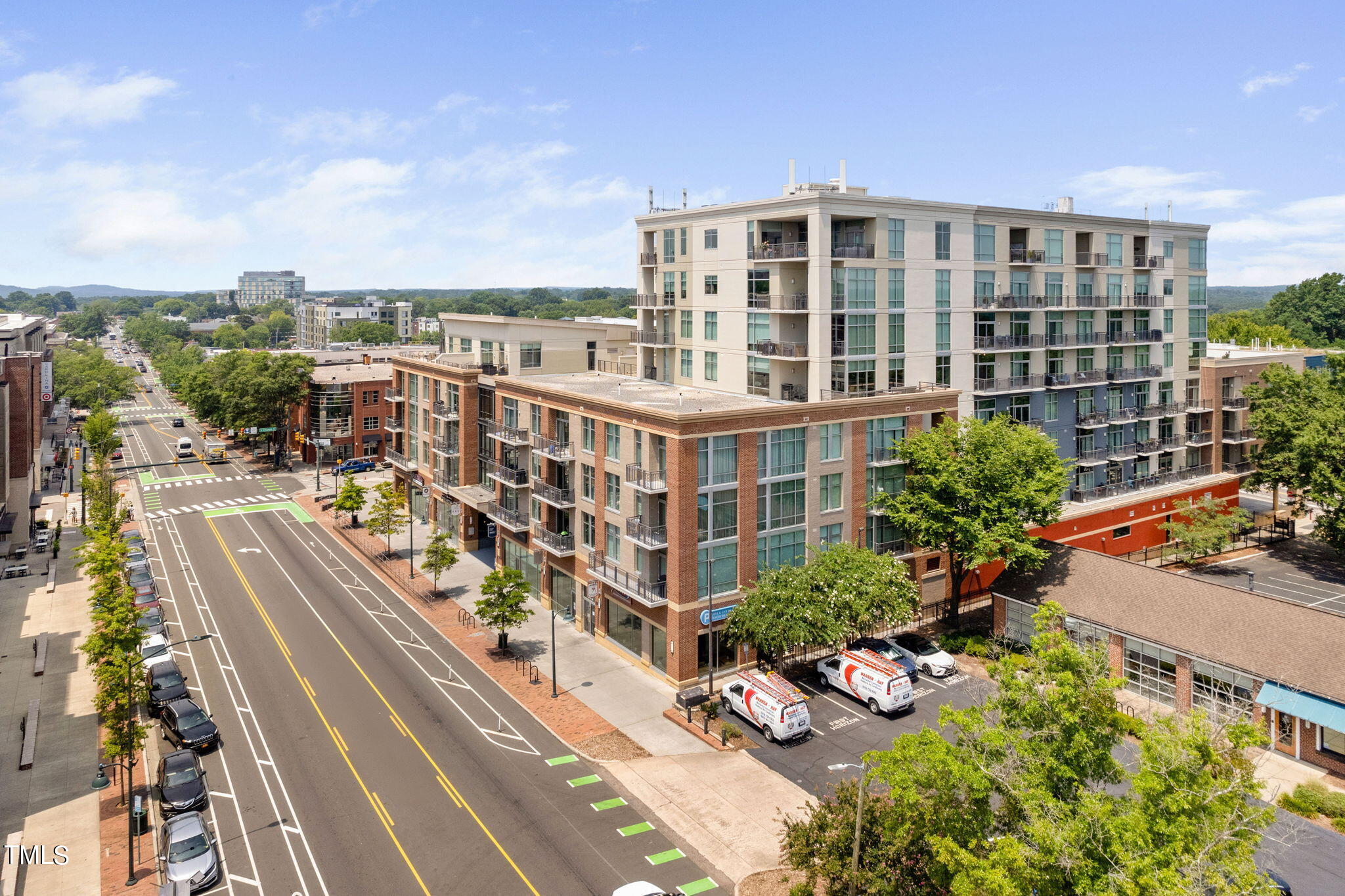 140 W Franklin Street Unit 611