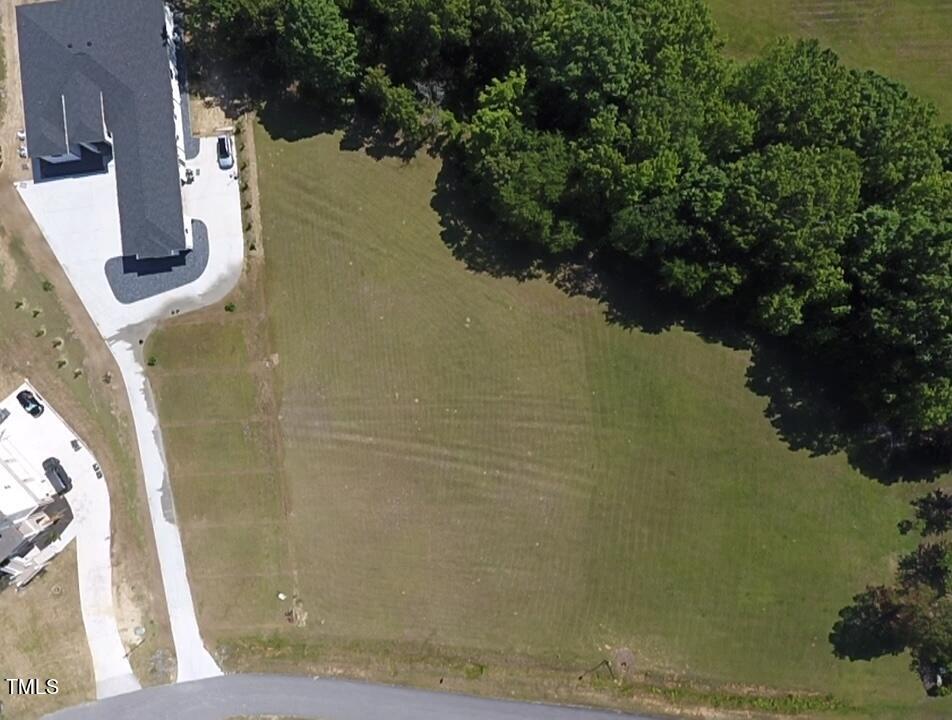 684 Lake Magnolia Way