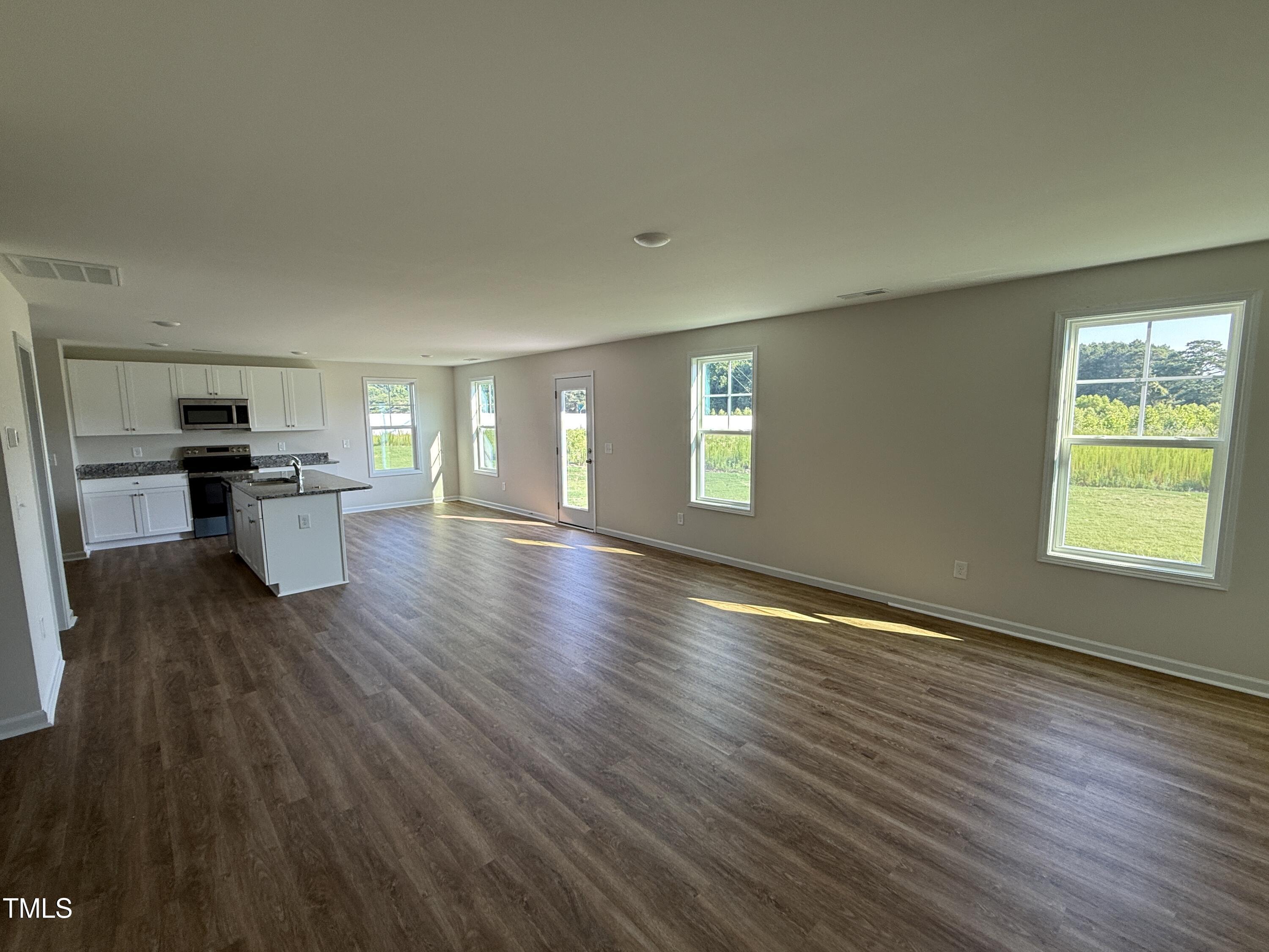 82 W Emily Gardens Drive