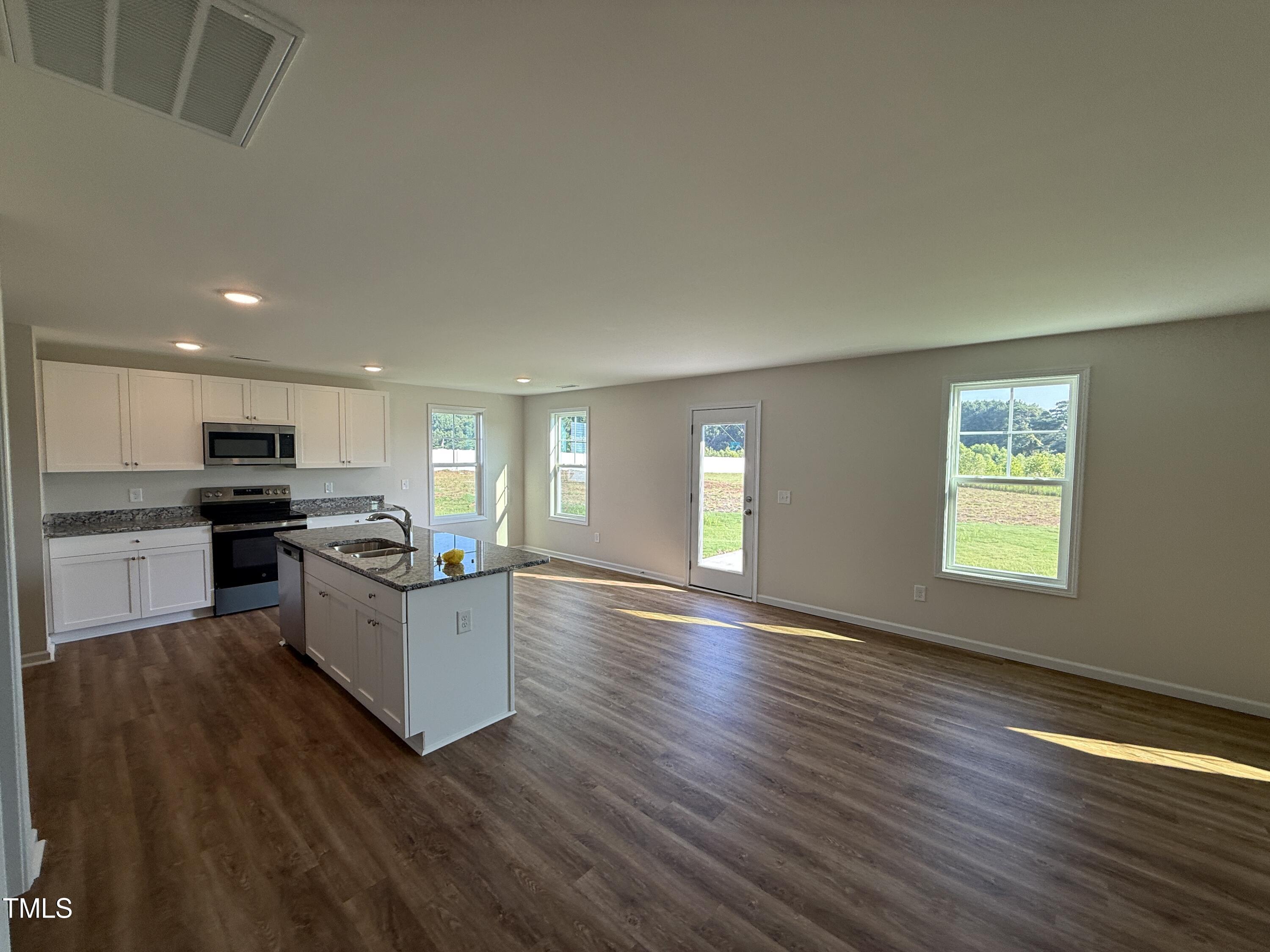 82 W Emily Gardens Drive