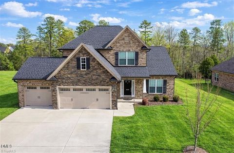 2826 Fallin Court High Point NC 27262