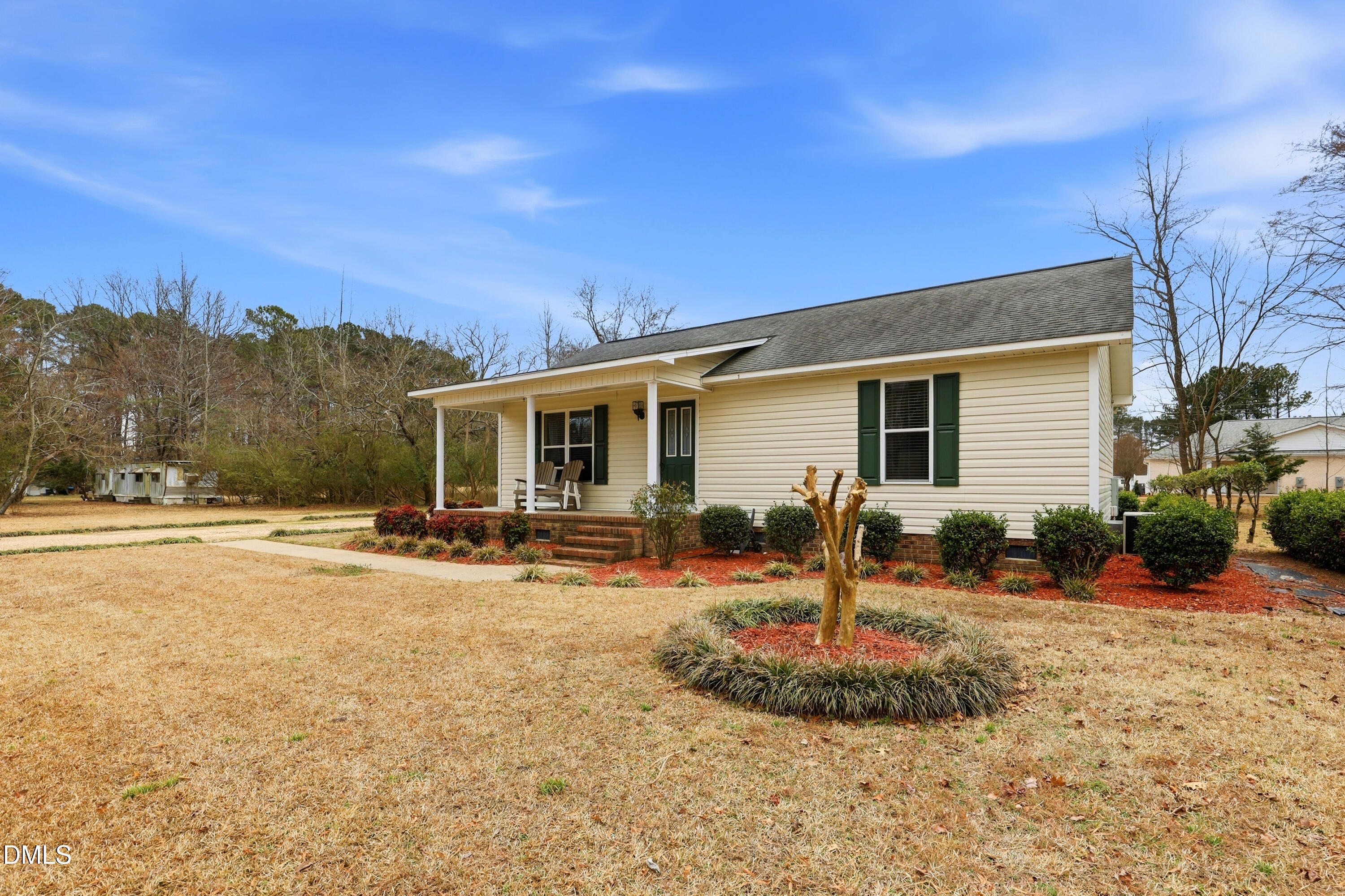 525 W Edwards Street