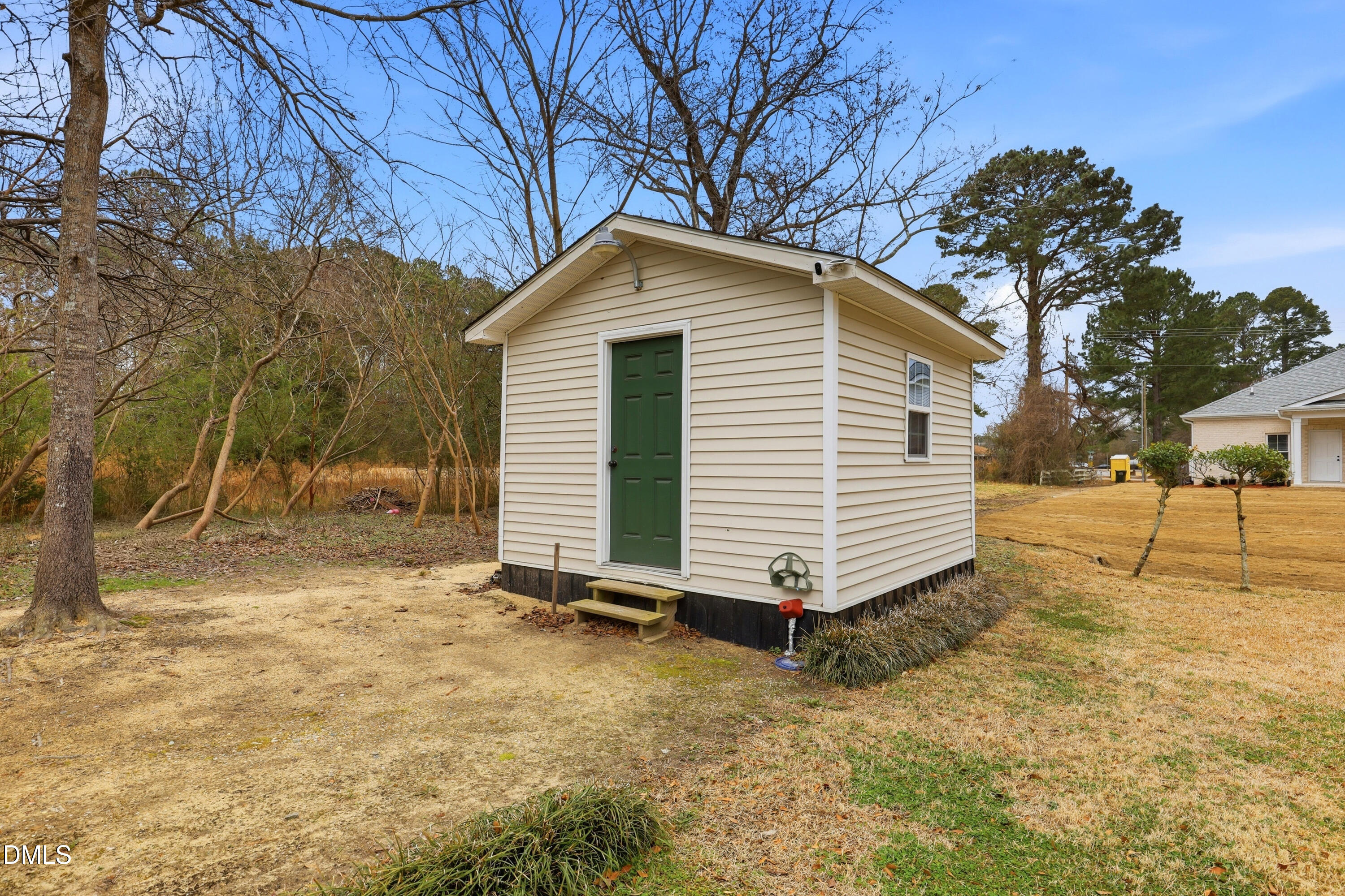 525 W Edwards Street