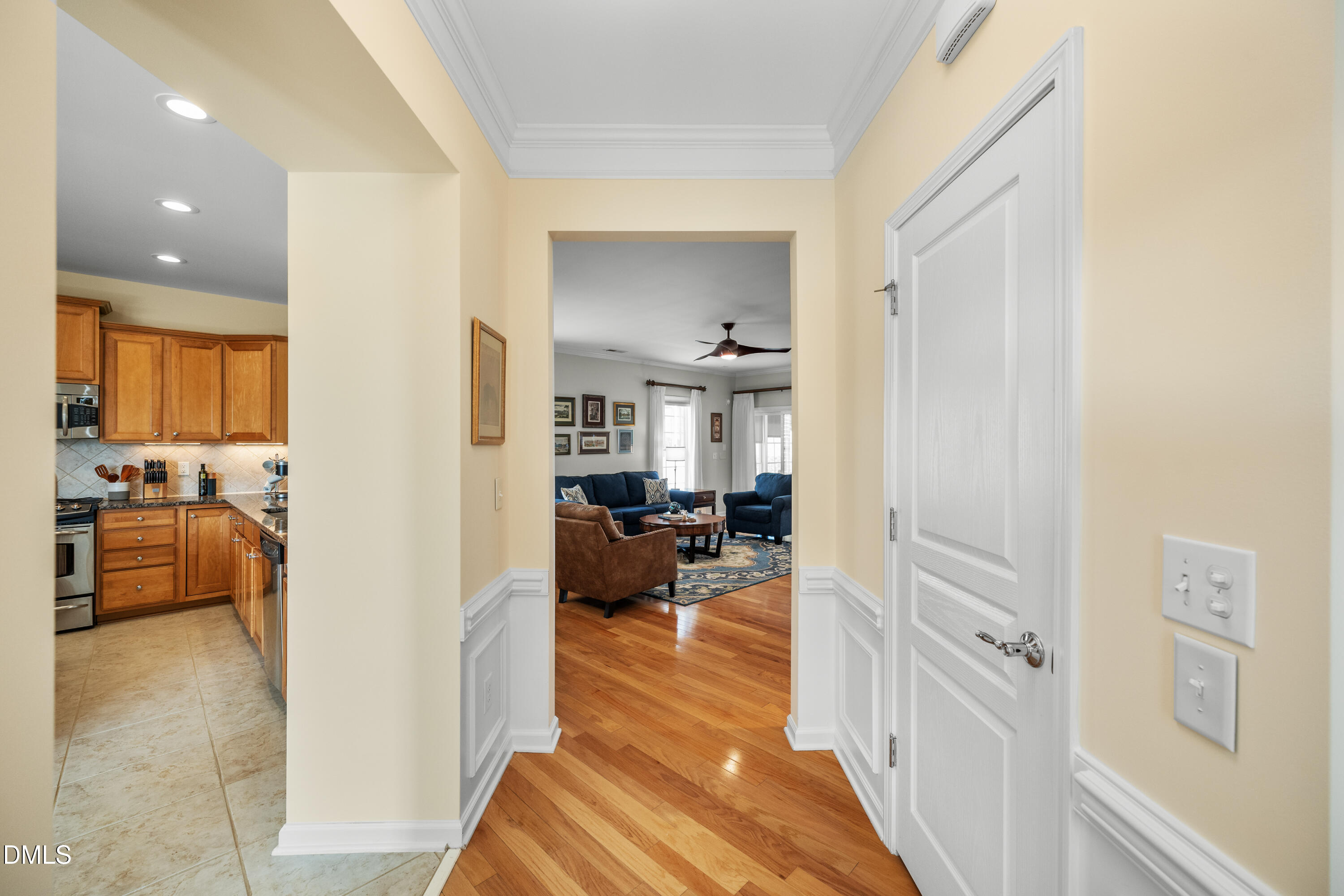 907 Footbridge Place