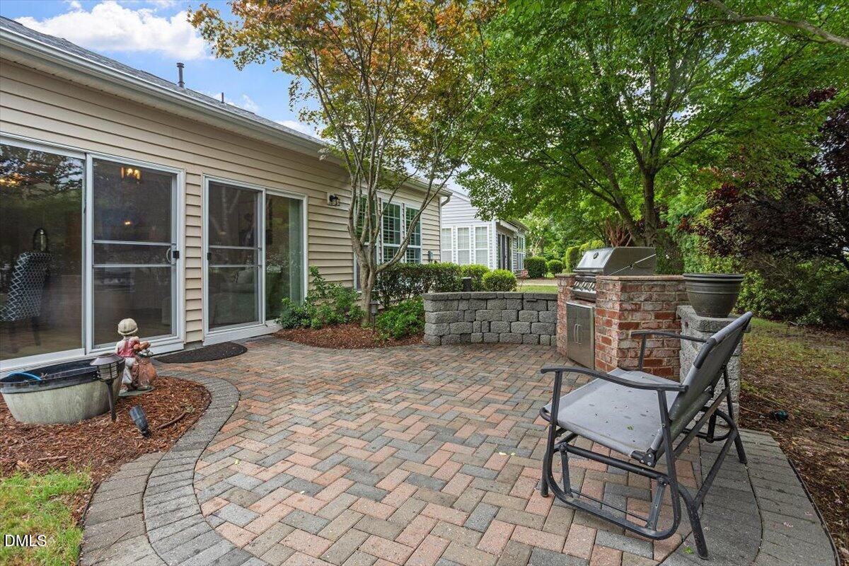 527 Tomkins Loop