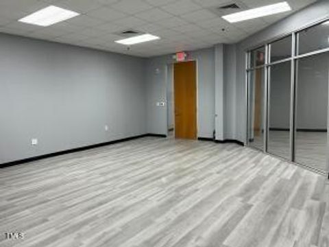 4929 W Market Street Ste 2125 Greensboro NC 27407