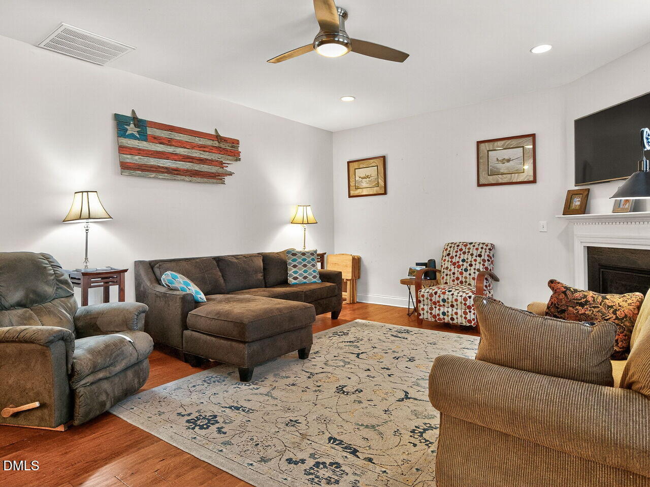 1600 Cascade Falls Lane