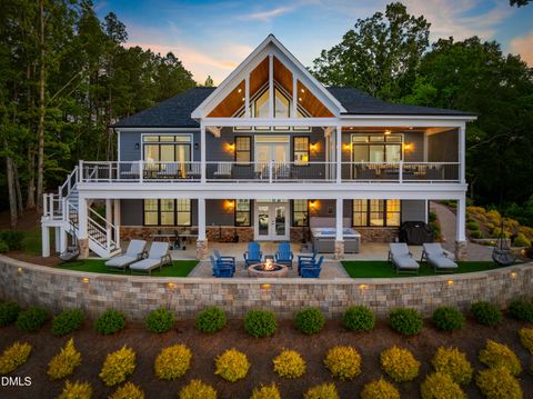 112 Holt Circle Littleton NC 27850