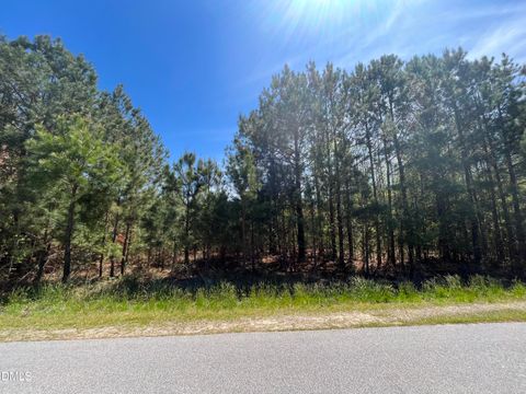 1853 Firetower Road E Smithfield NC 27577