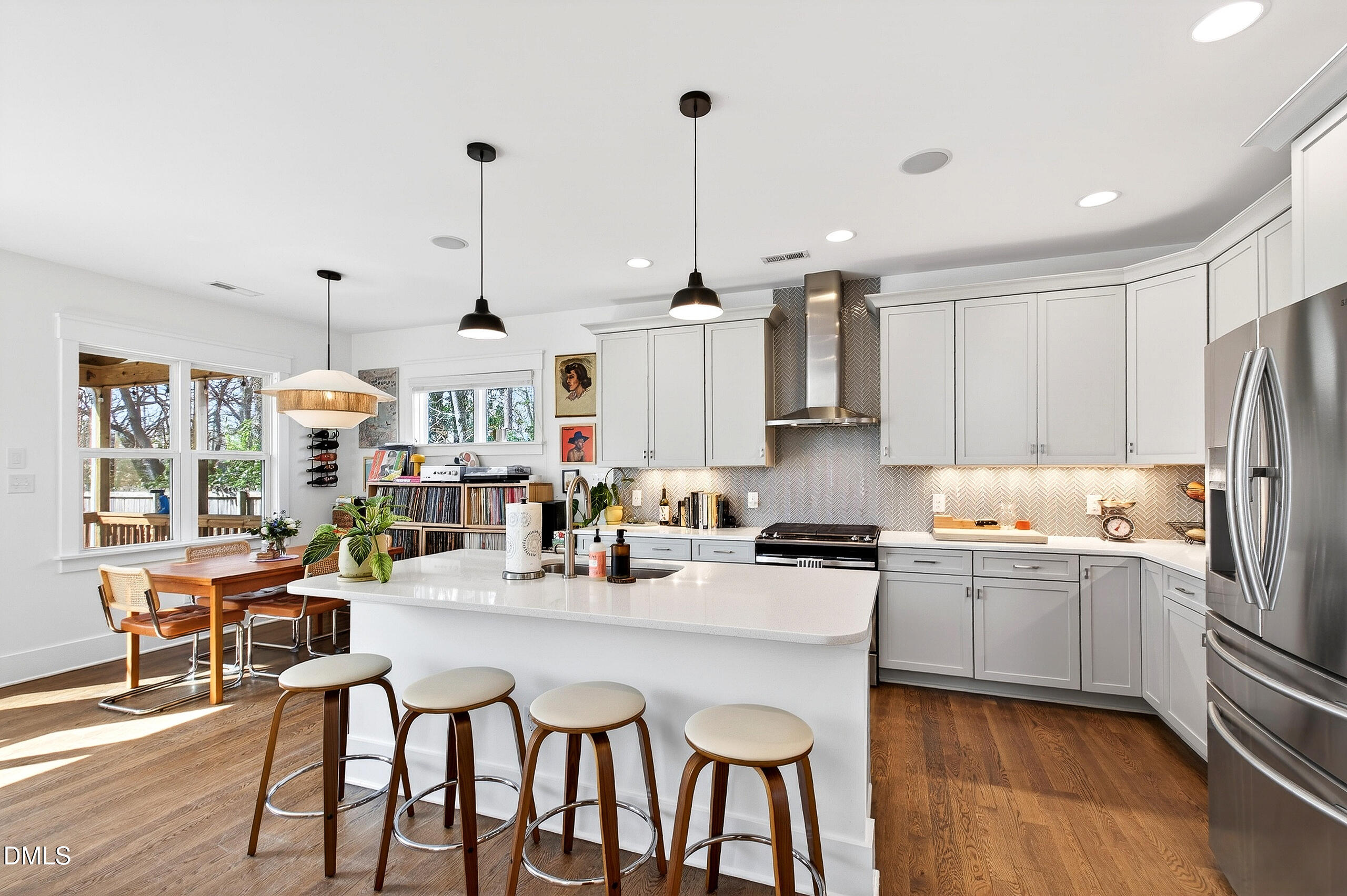 807 N Elizabeth Street