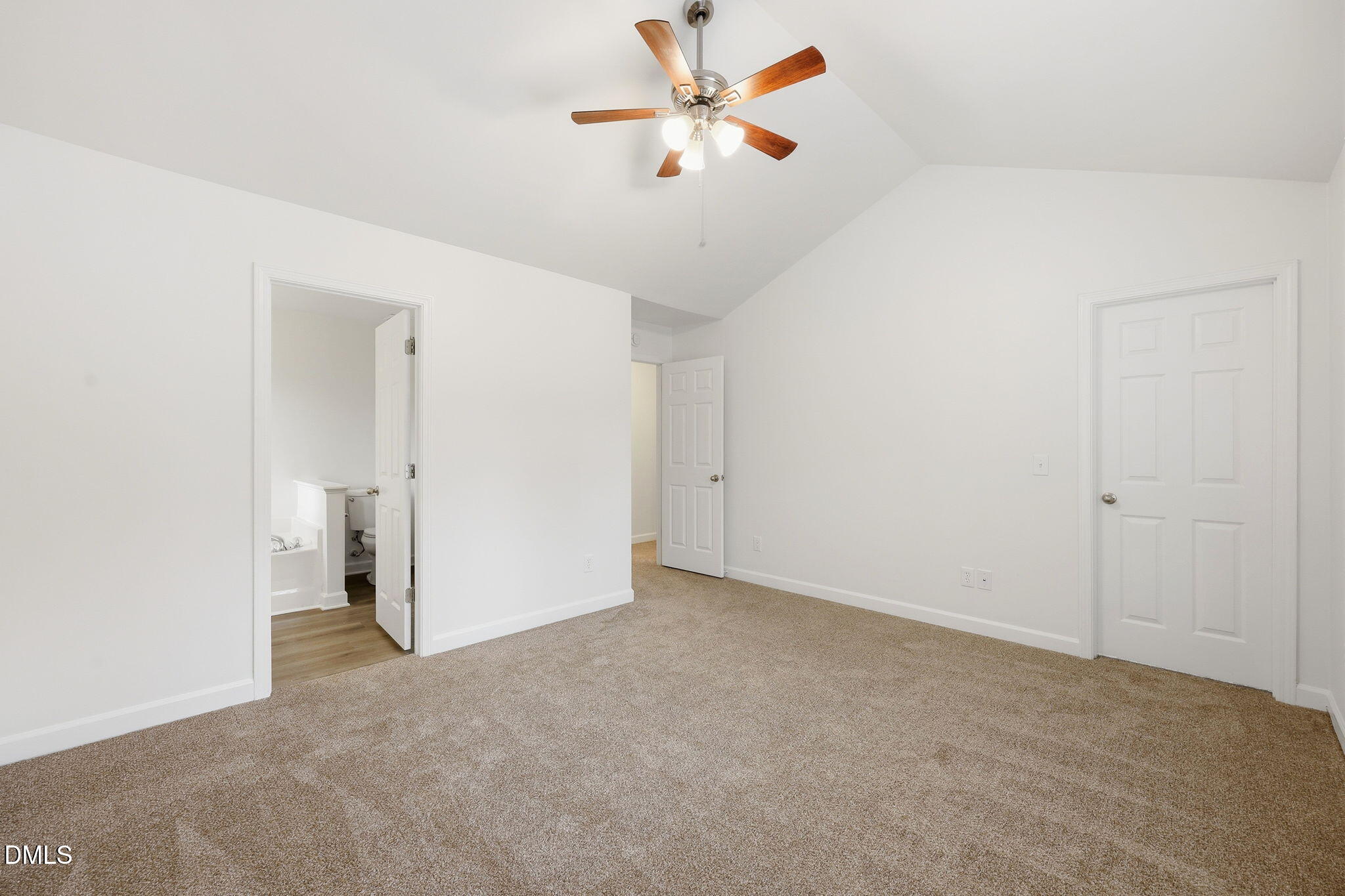 993 Kintail Court