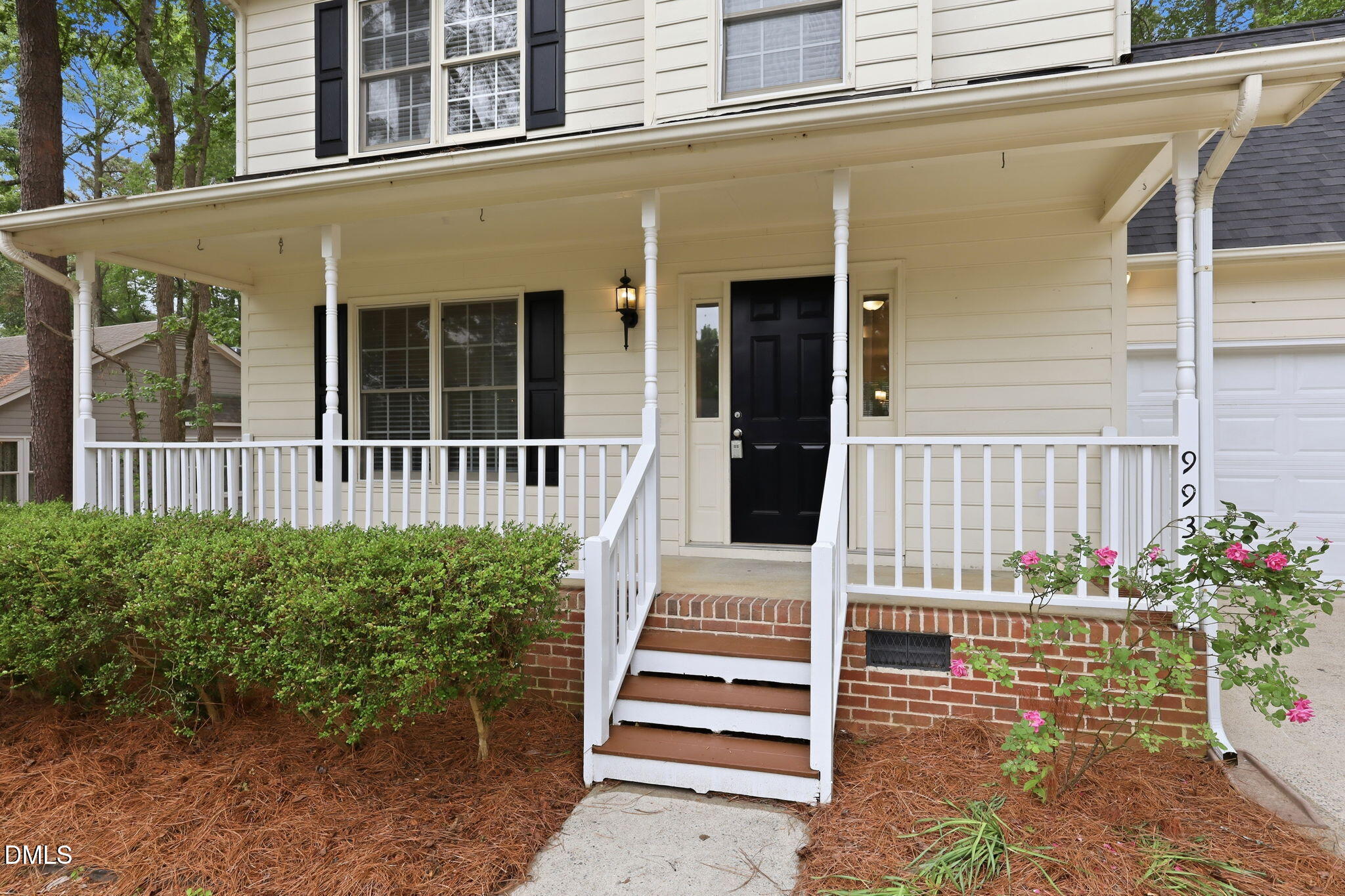 993 Kintail Court