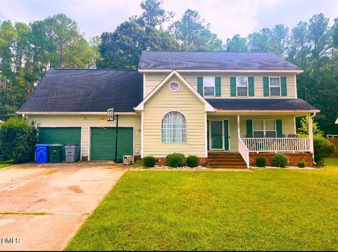 7826 Gaelic Drive Fayetteville NC 28306