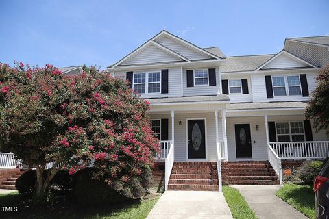 208 Wimbledon Court Clayton NC 27520