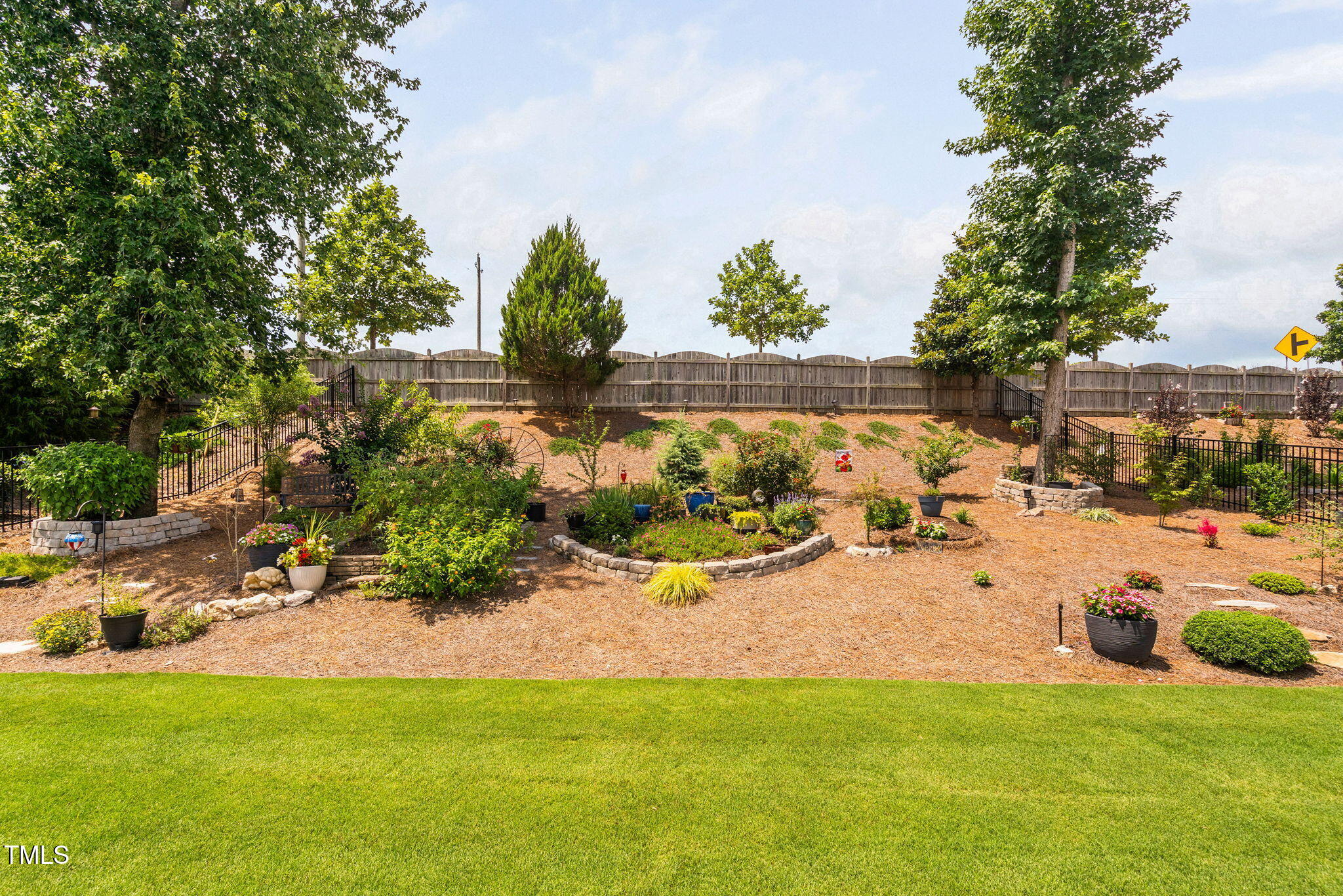 Knightdale, North Carolina 27545, United States, 4 Bedrooms Bedrooms, ,3 BathroomsBathrooms,Residential,Active,172840