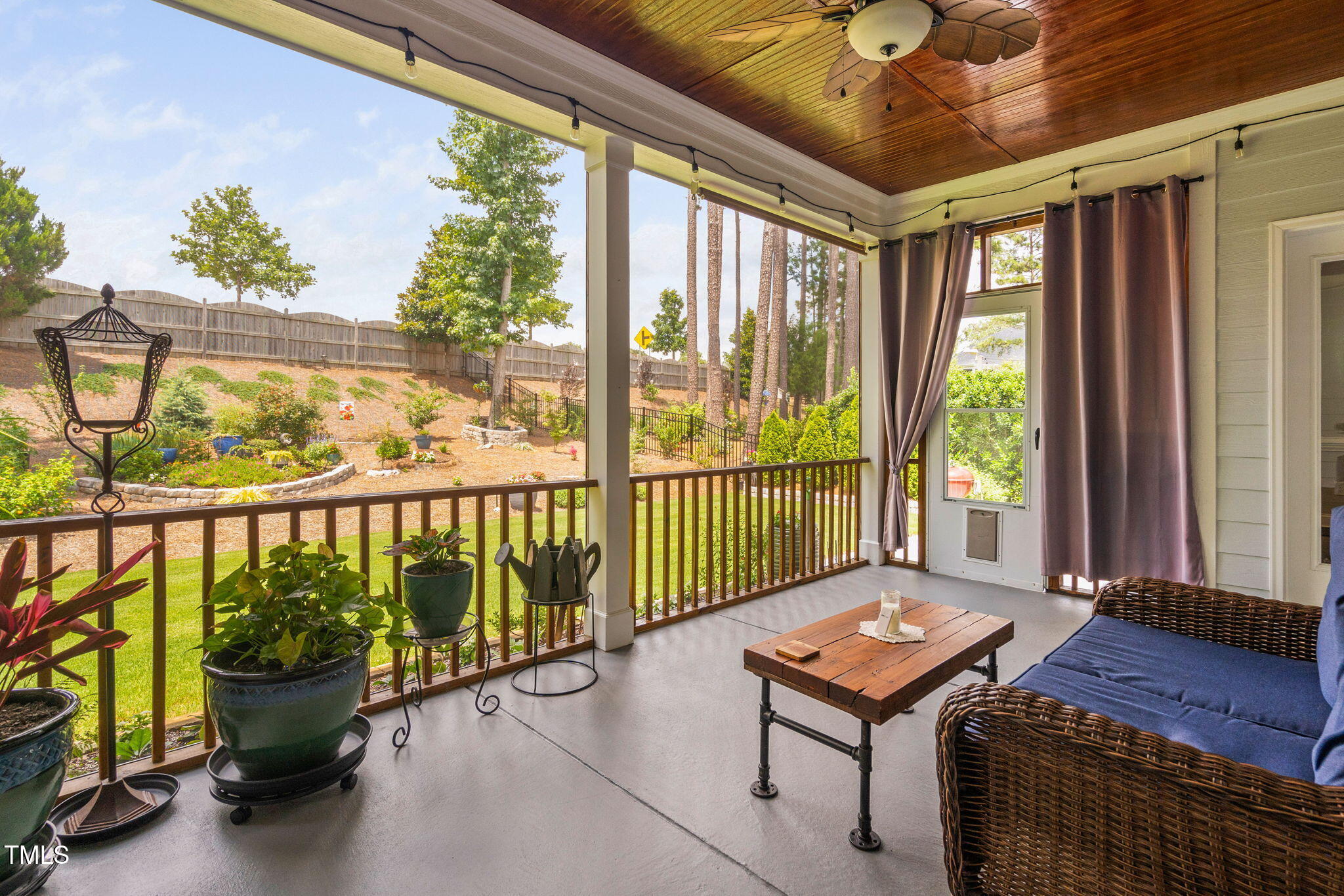 Knightdale, North Carolina 27545, United States, 4 Bedrooms Bedrooms, ,3 BathroomsBathrooms,Residential,Active,172840