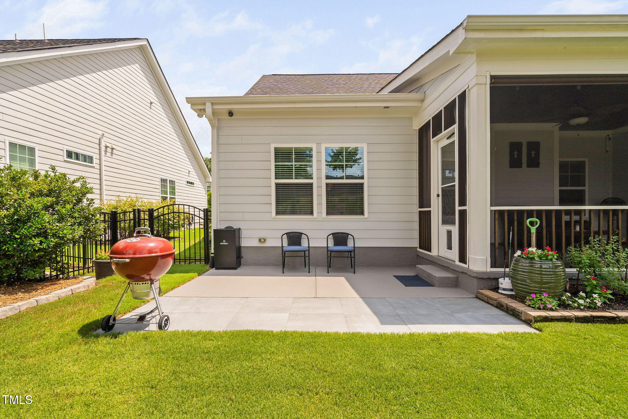 Knightdale, North Carolina 27545, United States, 4 Bedrooms Bedrooms, ,3 BathroomsBathrooms,Residential,Active,172840