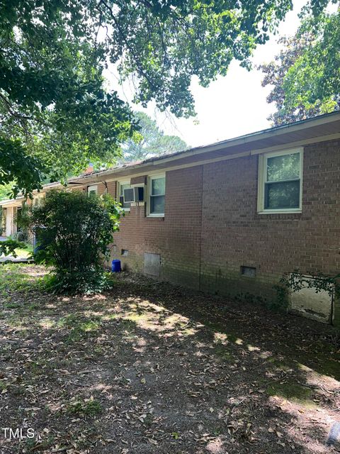 Single Family Residence in Sanford NC 1925 Carr Creek Road 50.jpg