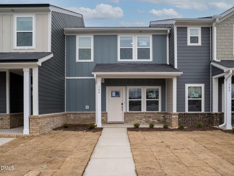 704 Southland Drive Zebulon NC 27597