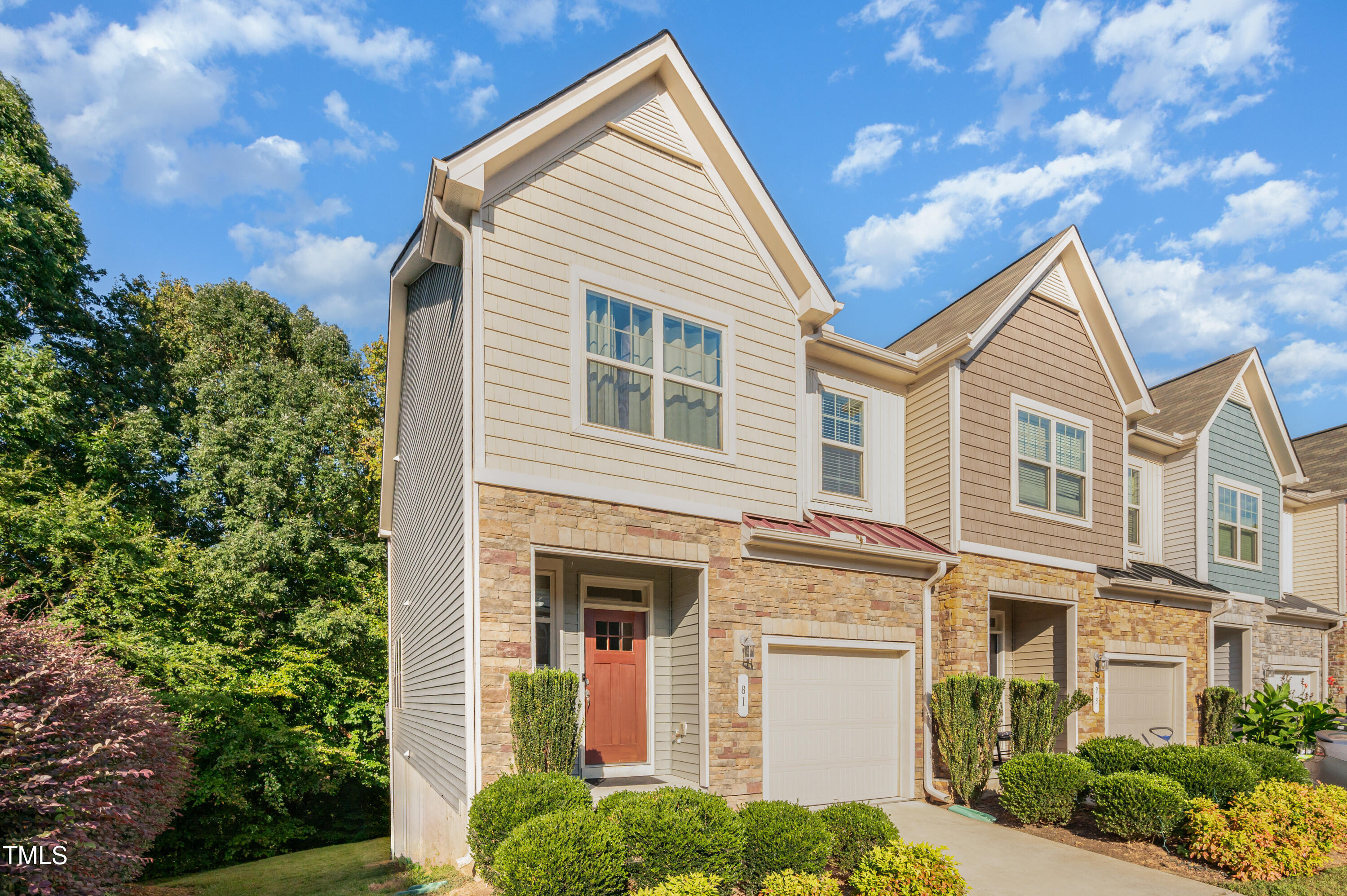 81 Hill Shore Lane