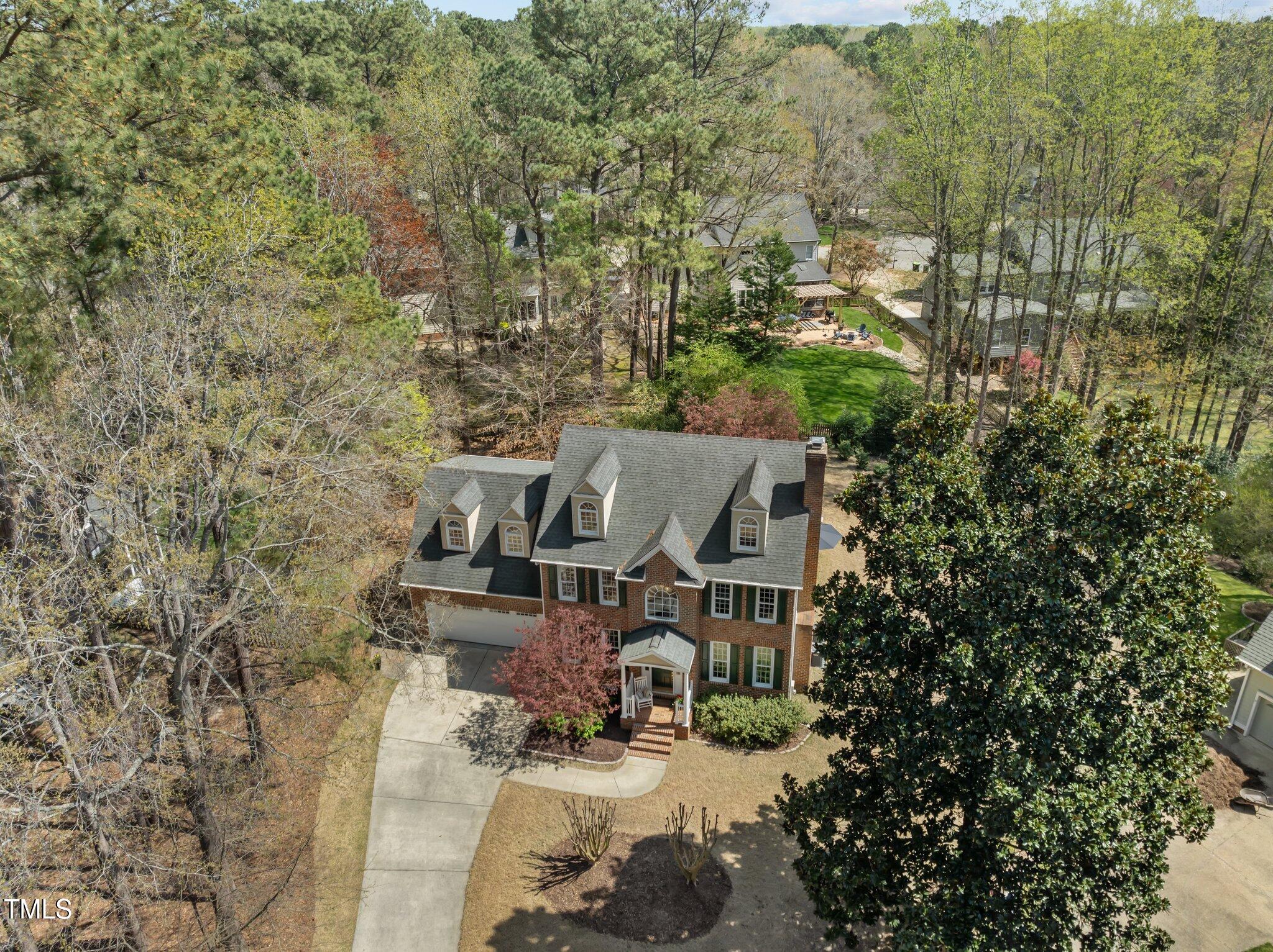 5125 Salinas Court