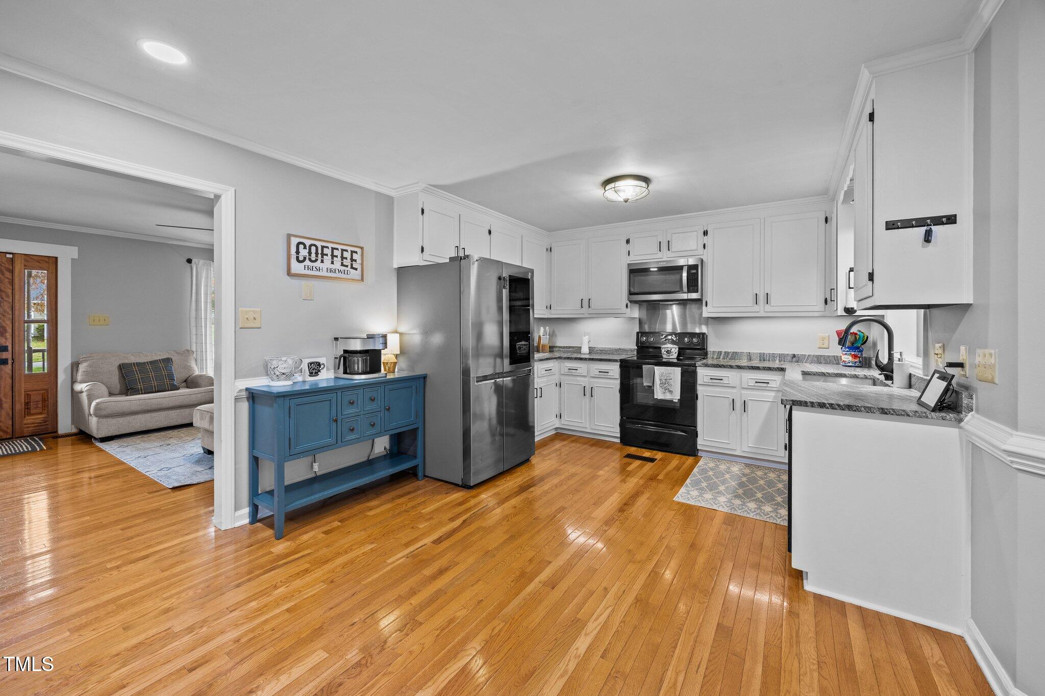 555 Canterwood Drive