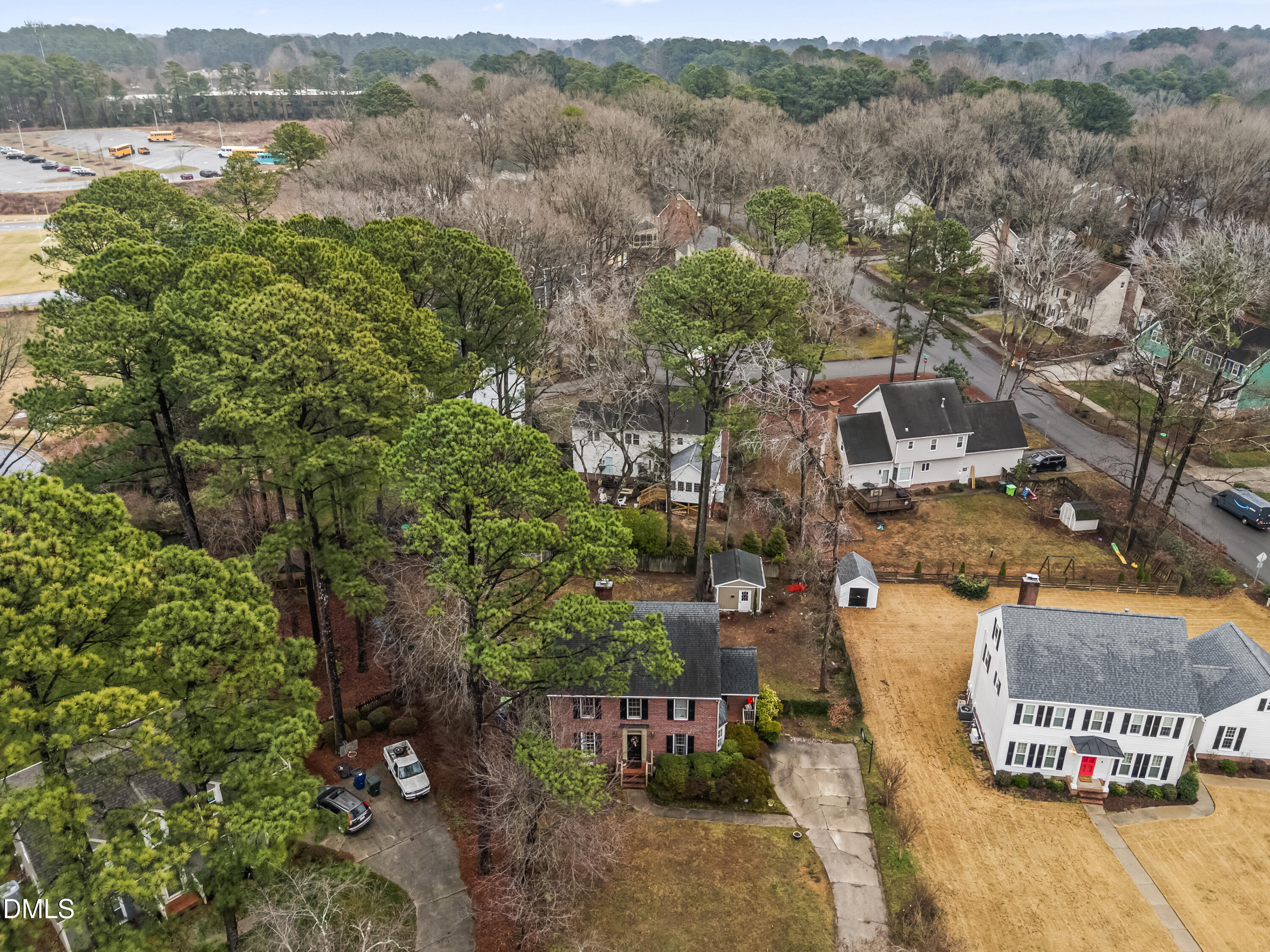 8304 N Crestwyck Court