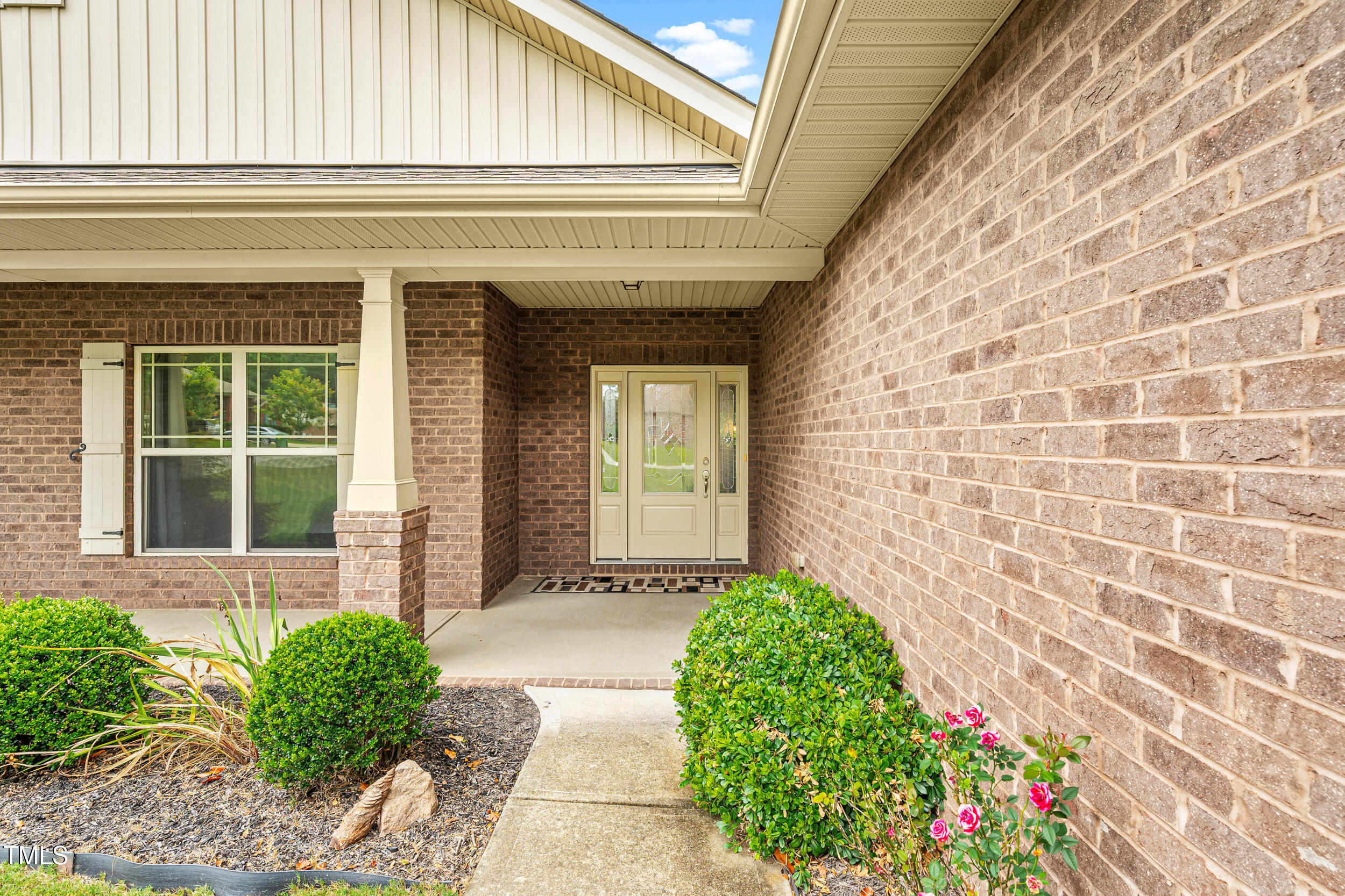 19 Lake Refuge Court