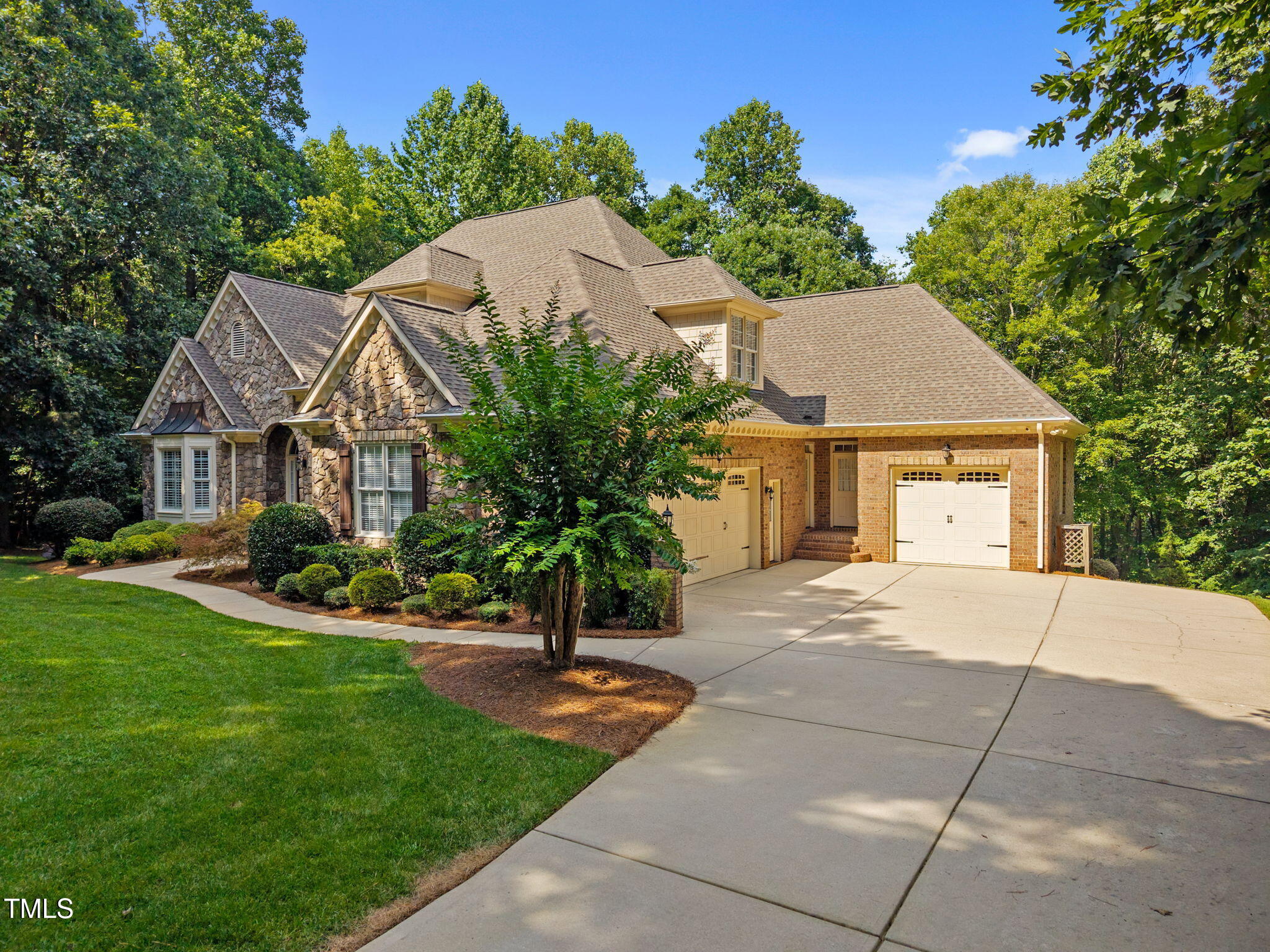 1217 Prairie Pond Circle